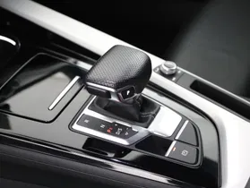 Audi A4 Avant 30 2.0 TDI advanced | Thumbnail 5 von 24