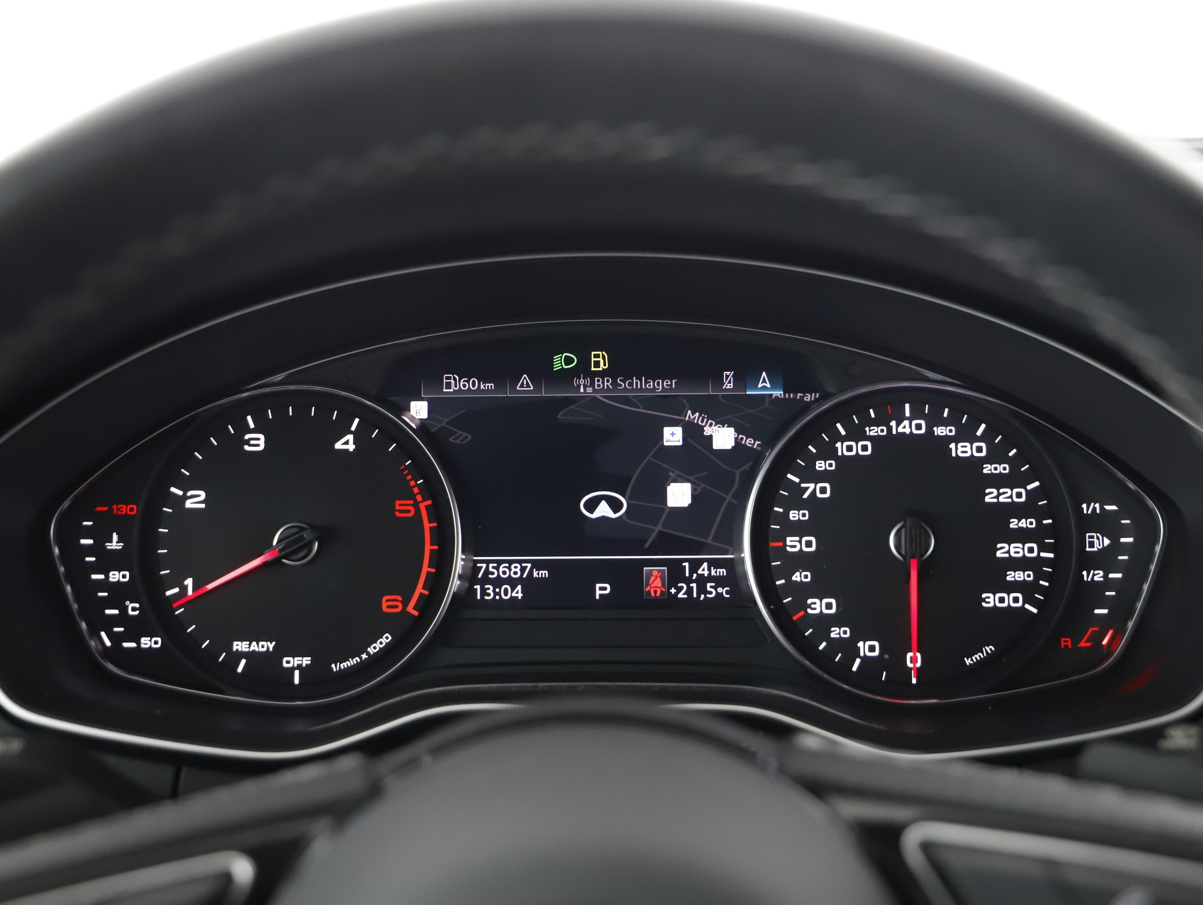 Audi A4 Avant 30 2.0 TDI advanced | Bild 6 von 24
