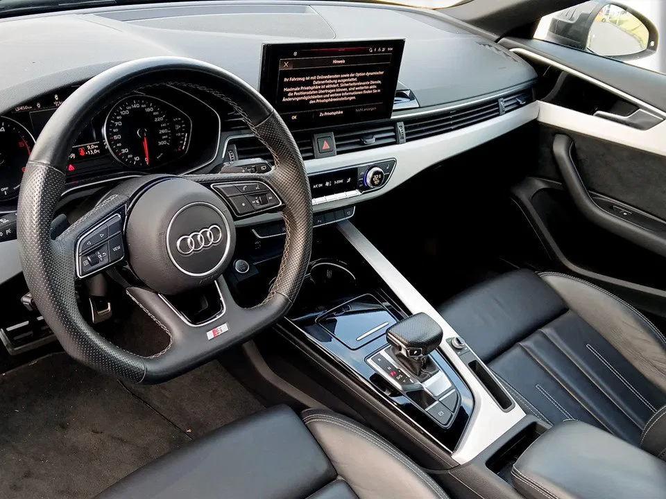 Audi A4 Avant 30 2.0 TDI advanced | Bild 8 von 22
