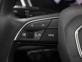 Audi A4 Avant 40 2.0 TDI quattro S-Line | Thumbnail 11 von 23