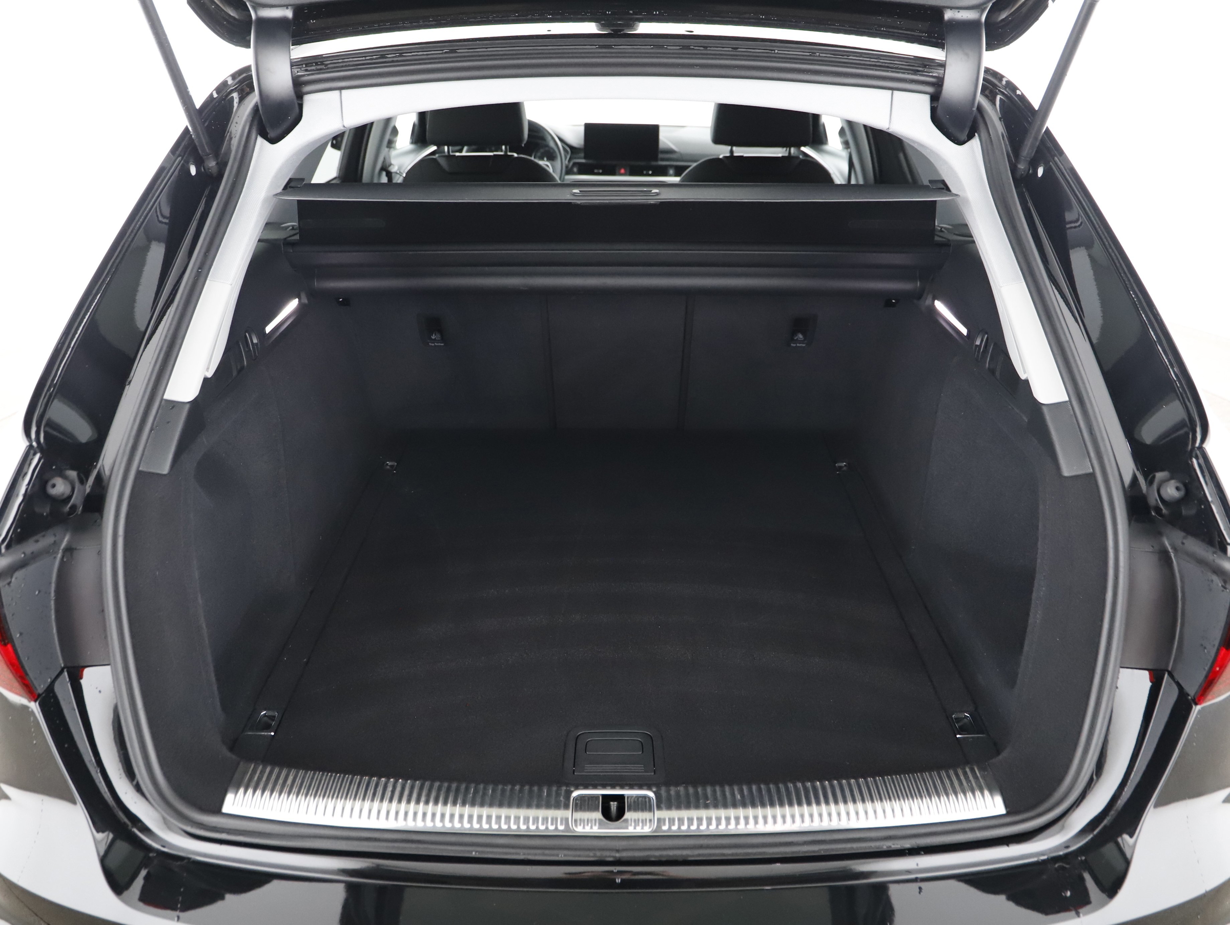 Audi A4 Avant 35 2.0 TFSI advanced | Bild 17 von 23