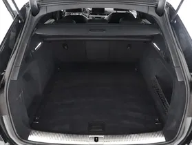 Audi A4 Avant 40 2.0 TDI S-Line | Thumbnail 26 von 31