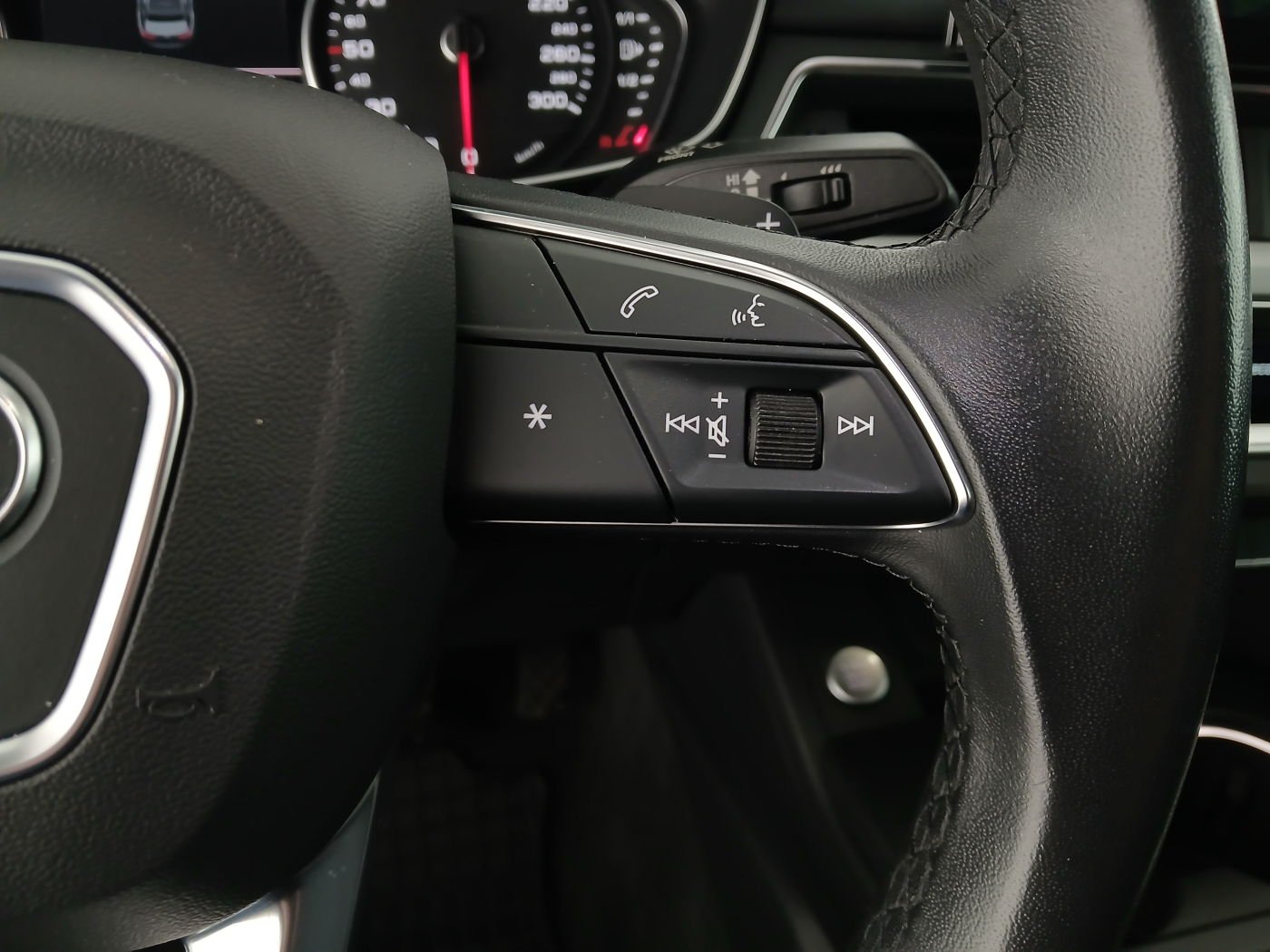 Audi A4 40 2.0 TDI advanced | Bild 18 von 29