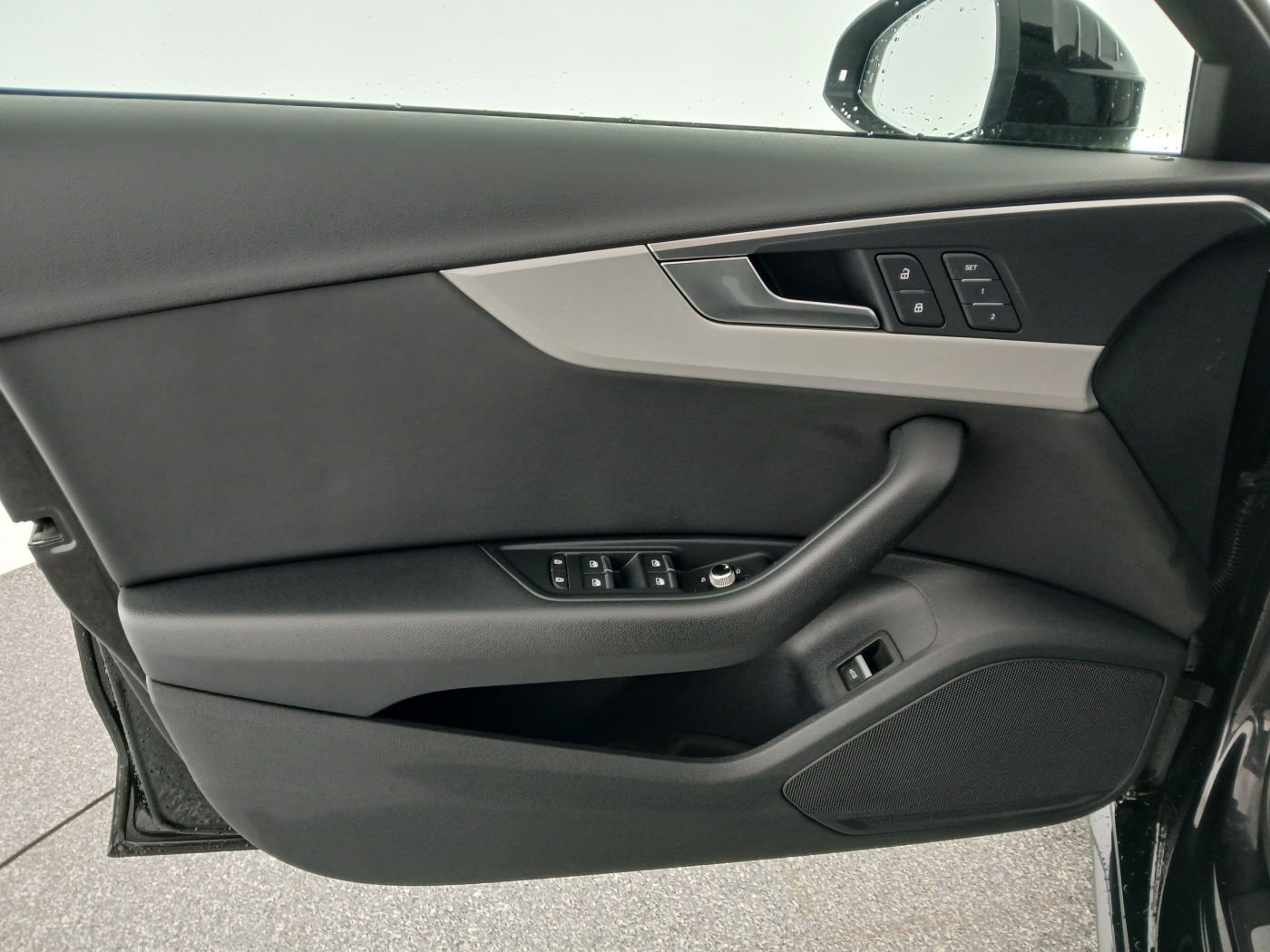 Audi A4 40 2.0 TDI advanced | Bild 10 von 29