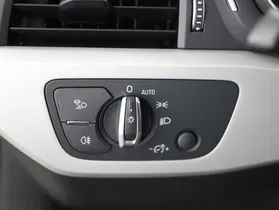 Audi A4 Avant 35 2.0 TDI | Thumbnail 10 von 22