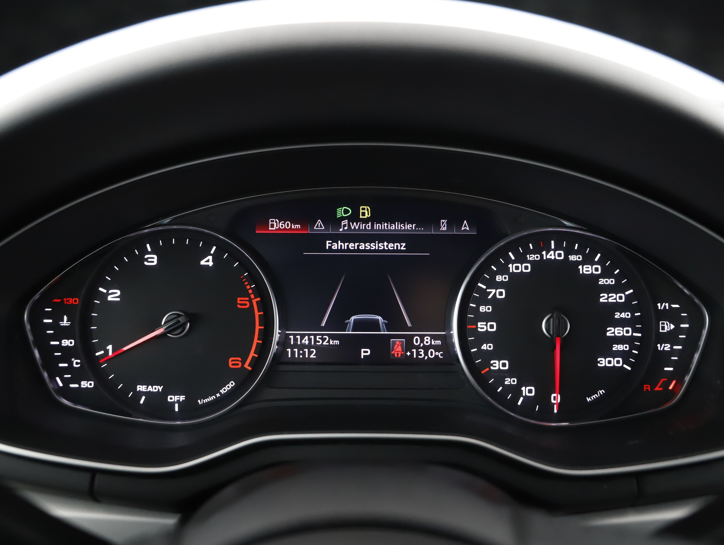 Audi A4 Avant 35 2.0 TDI | Bild 13 von 22