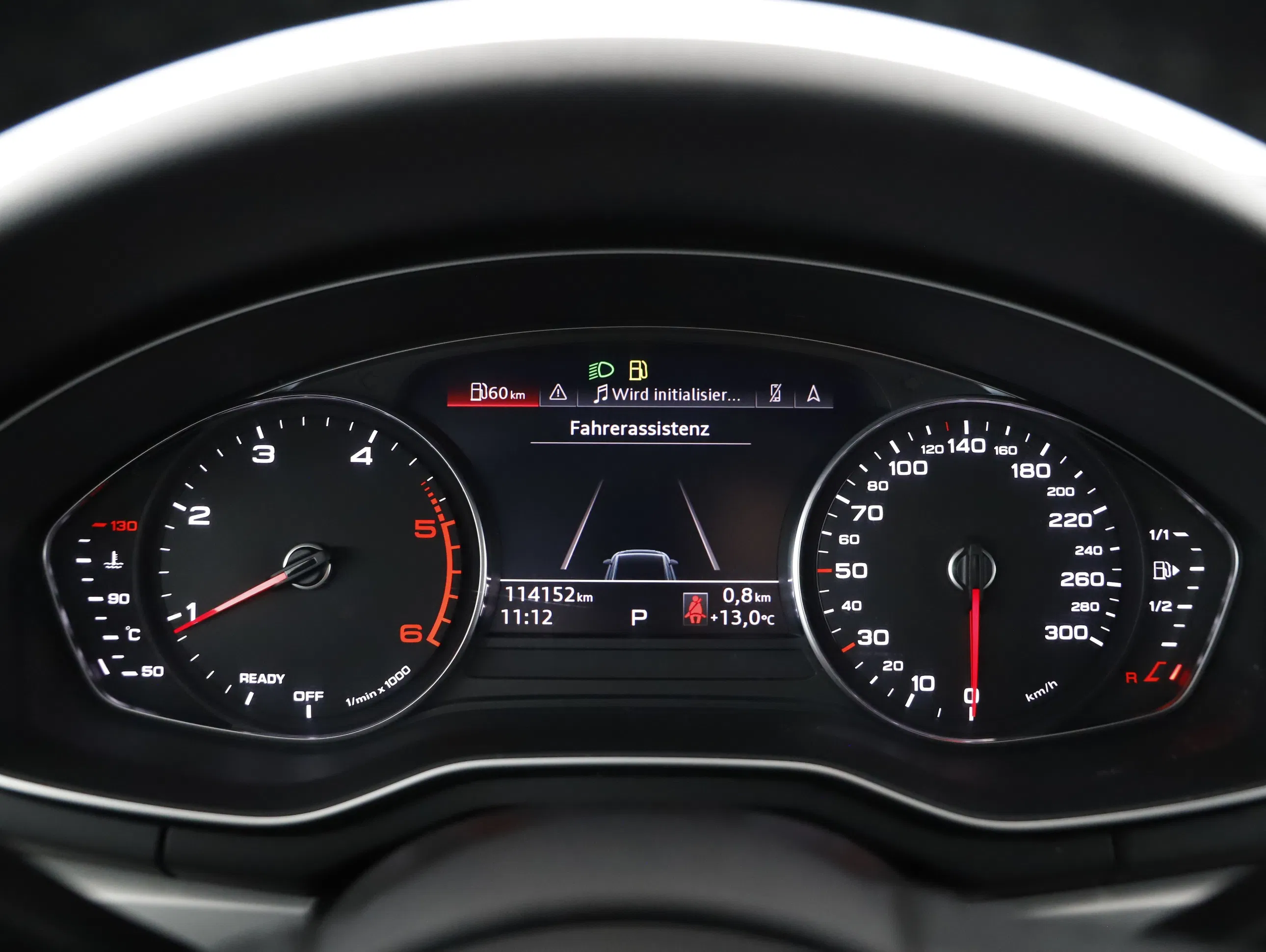 Audi A4 Avant 35 2.0 TDI | Bild 13 von 22