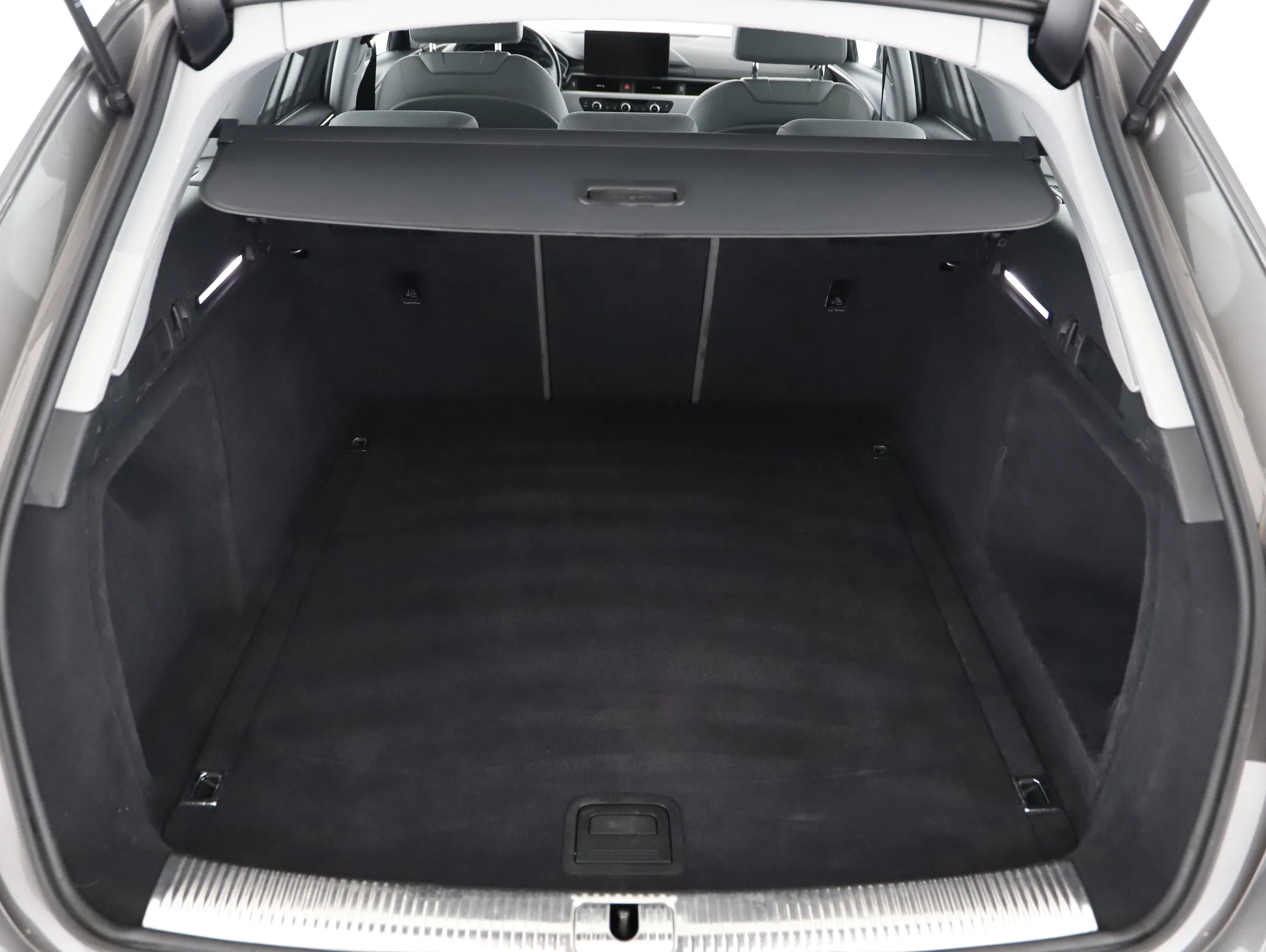 Audi A4 Avant 35 2.0 TDI | Bild 2 von 22