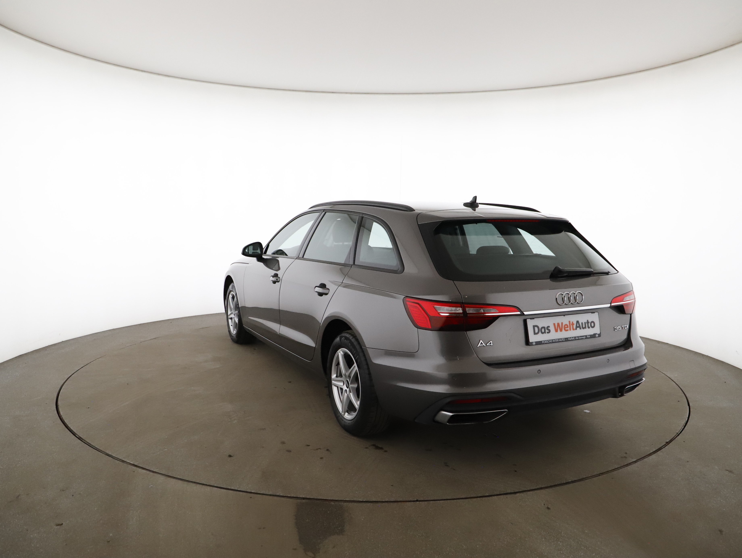Audi A4 Avant 35 2.0 TDI | Bild 20 von 22