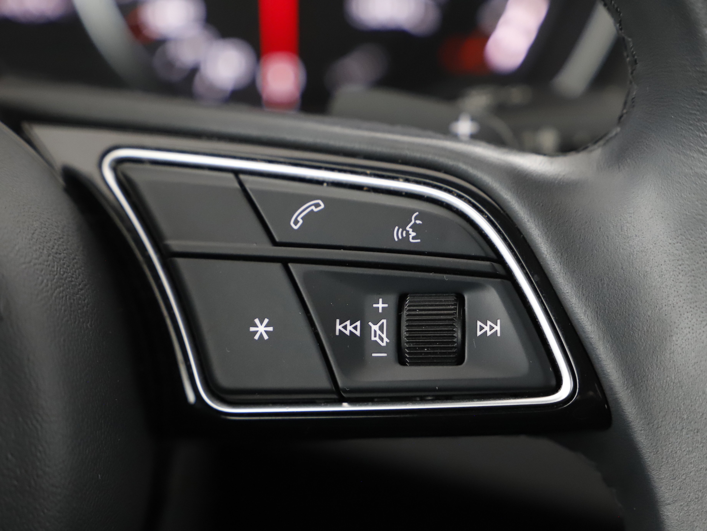 Audi A4 Avant 35 TDI Aut. | Bild 12 von 22