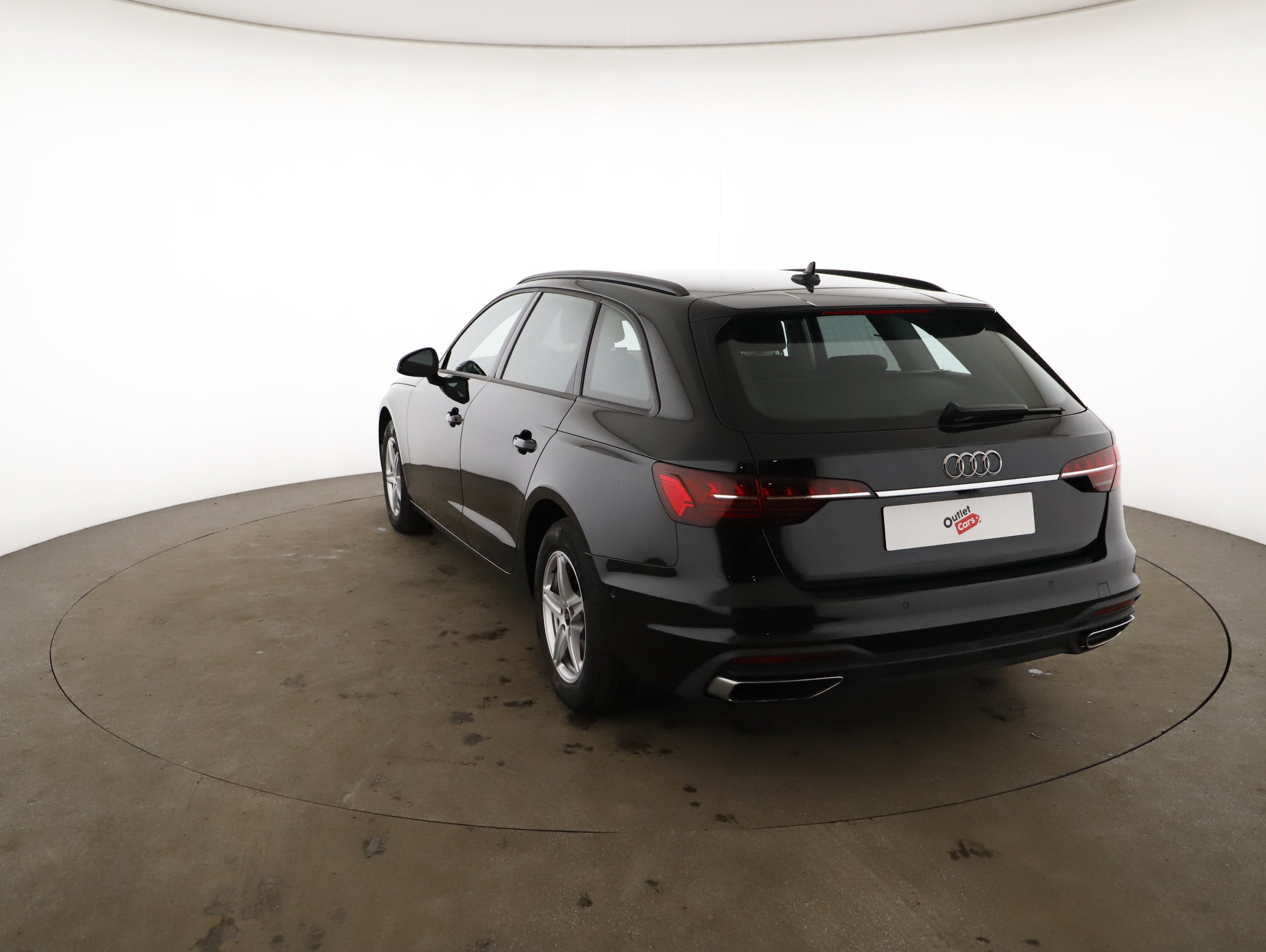 Audi A4 Avant 35 TDI Aut. | Bild 2 von 22