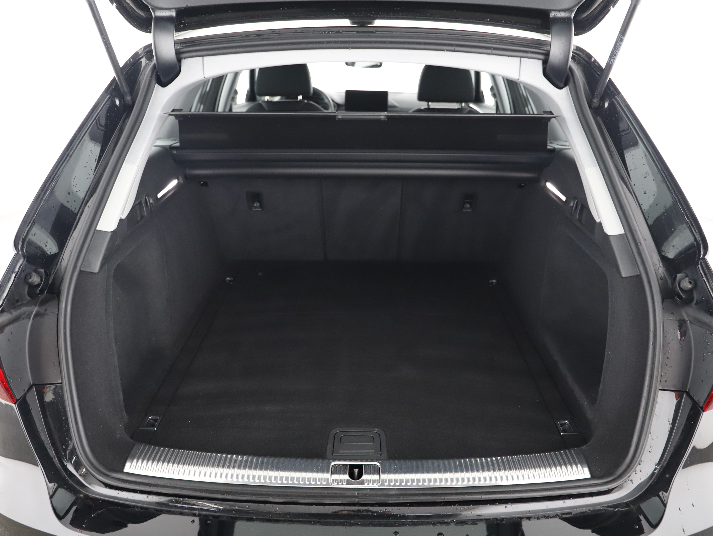 Audi A4 Avant 35 2.0 TDI | Bild 21 von 25