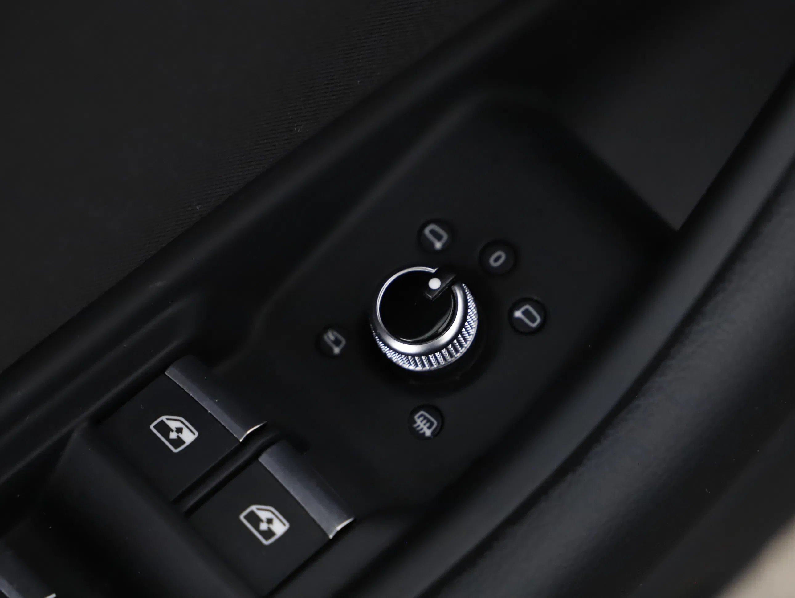 Audi A4 Avant 35 2.0 TDI | Bild 6 von 25