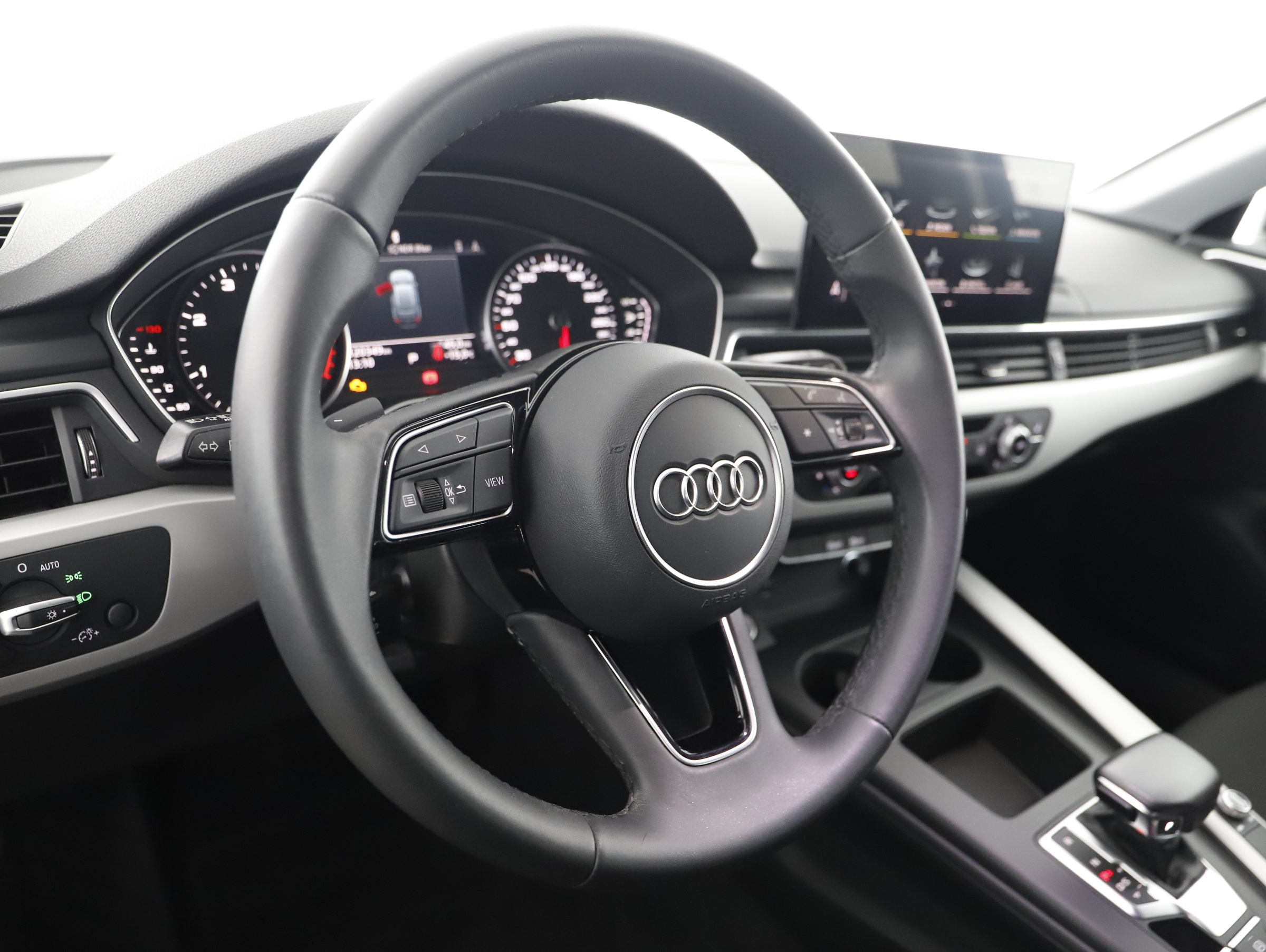 Audi A4 Avant 35 2.0 TDI | Bild 9 von 25