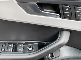 Audi A4 Avant 35 2.0 TDI S-Line | Thumbnail 17 von 22