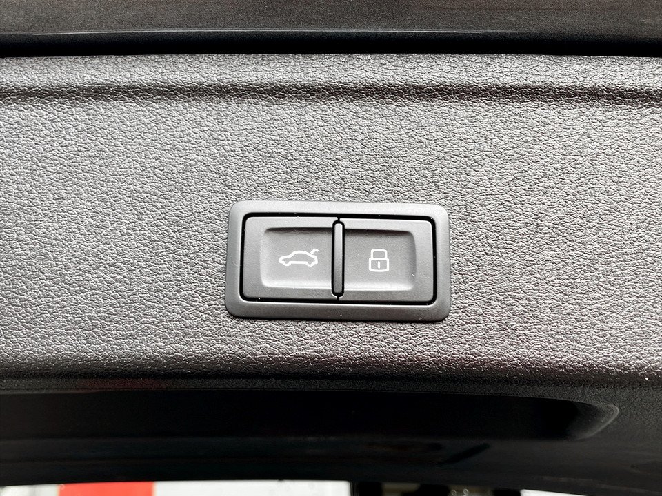 Audi A4 Avant 35 2.0 TDI S-Line | Bild 21 von 22