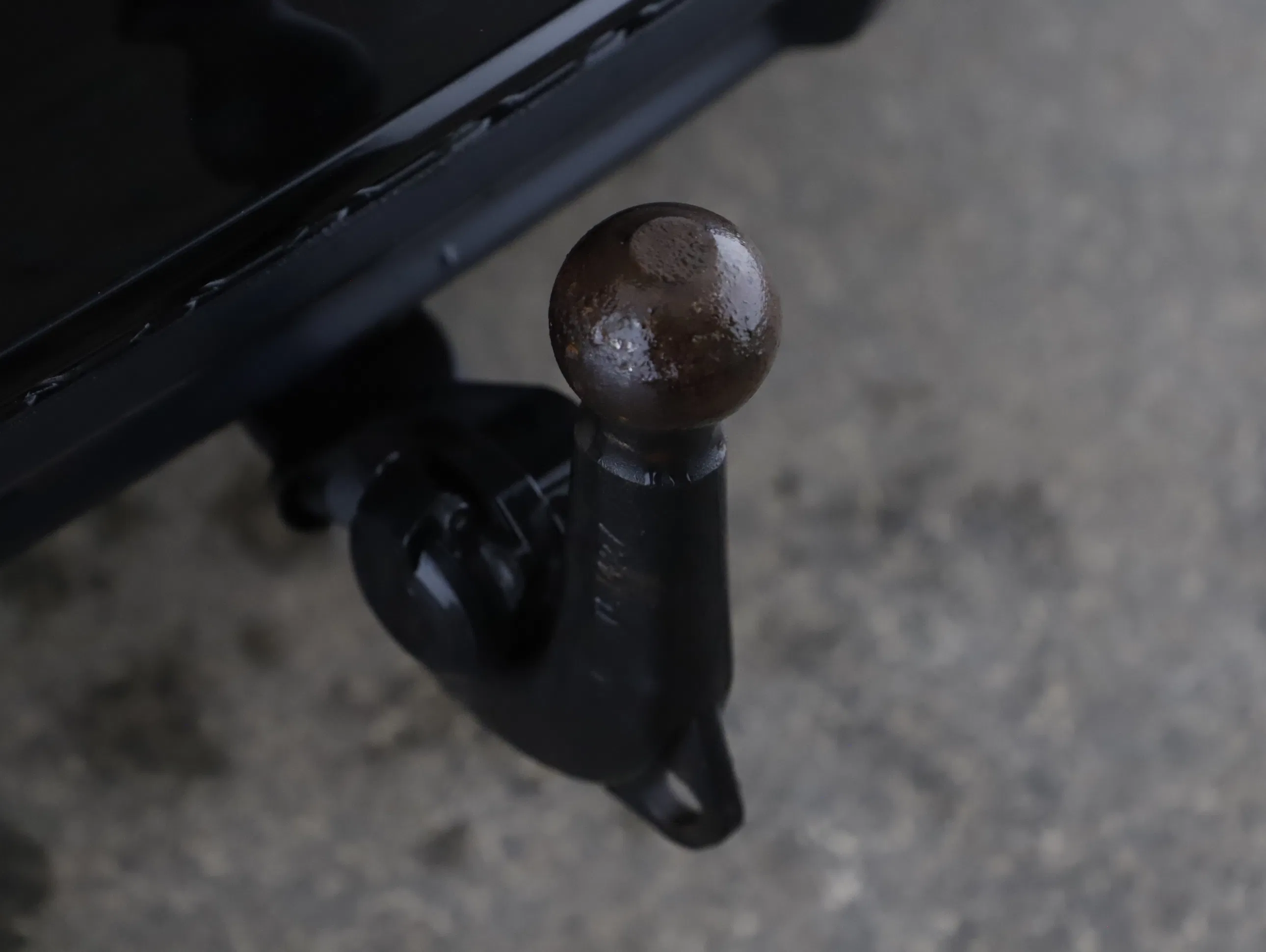 Audi A4 Avant 40 2.0 TDI S-Line | Bild 28 von 29