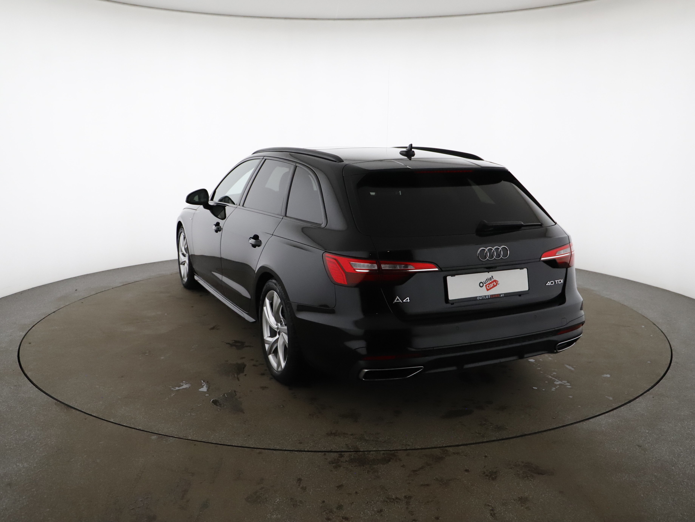 Audi A4 Avant 40 2.0 TDI S-Line | Bild 21 von 25