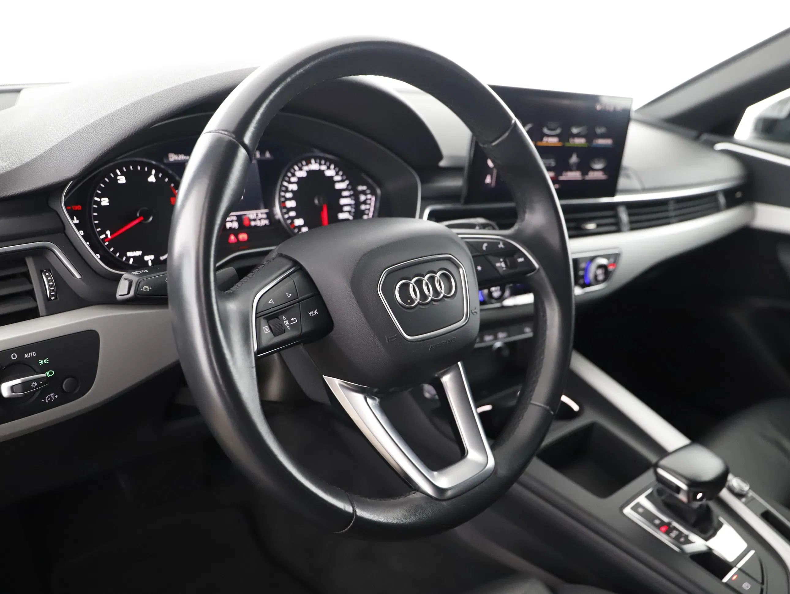 Audi A4 Avant 40 2.0 TDI S-Line | Bild 12 von 29