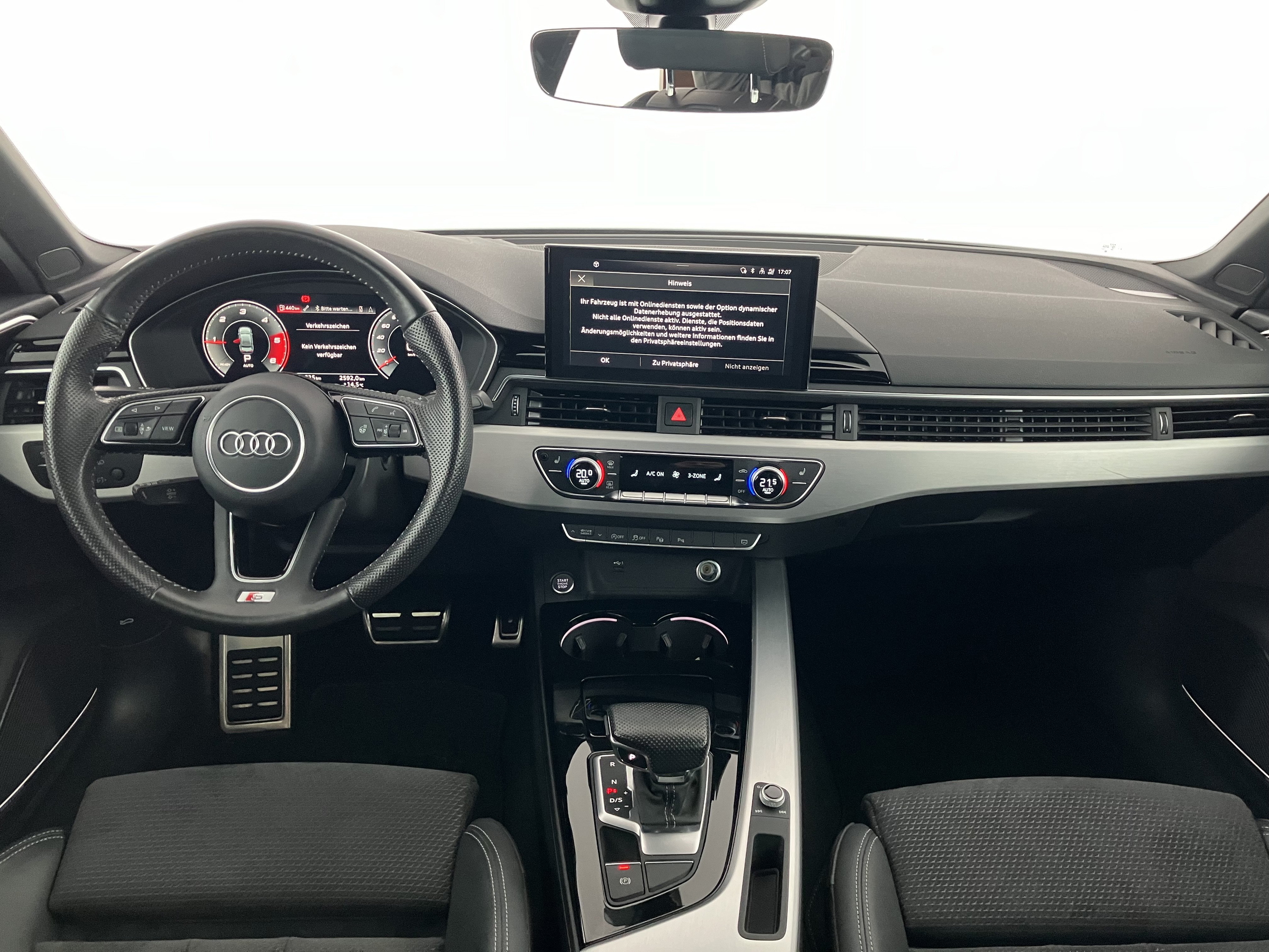 Audi A4 40 2.0 TDI advanced | Bild 8 von 10