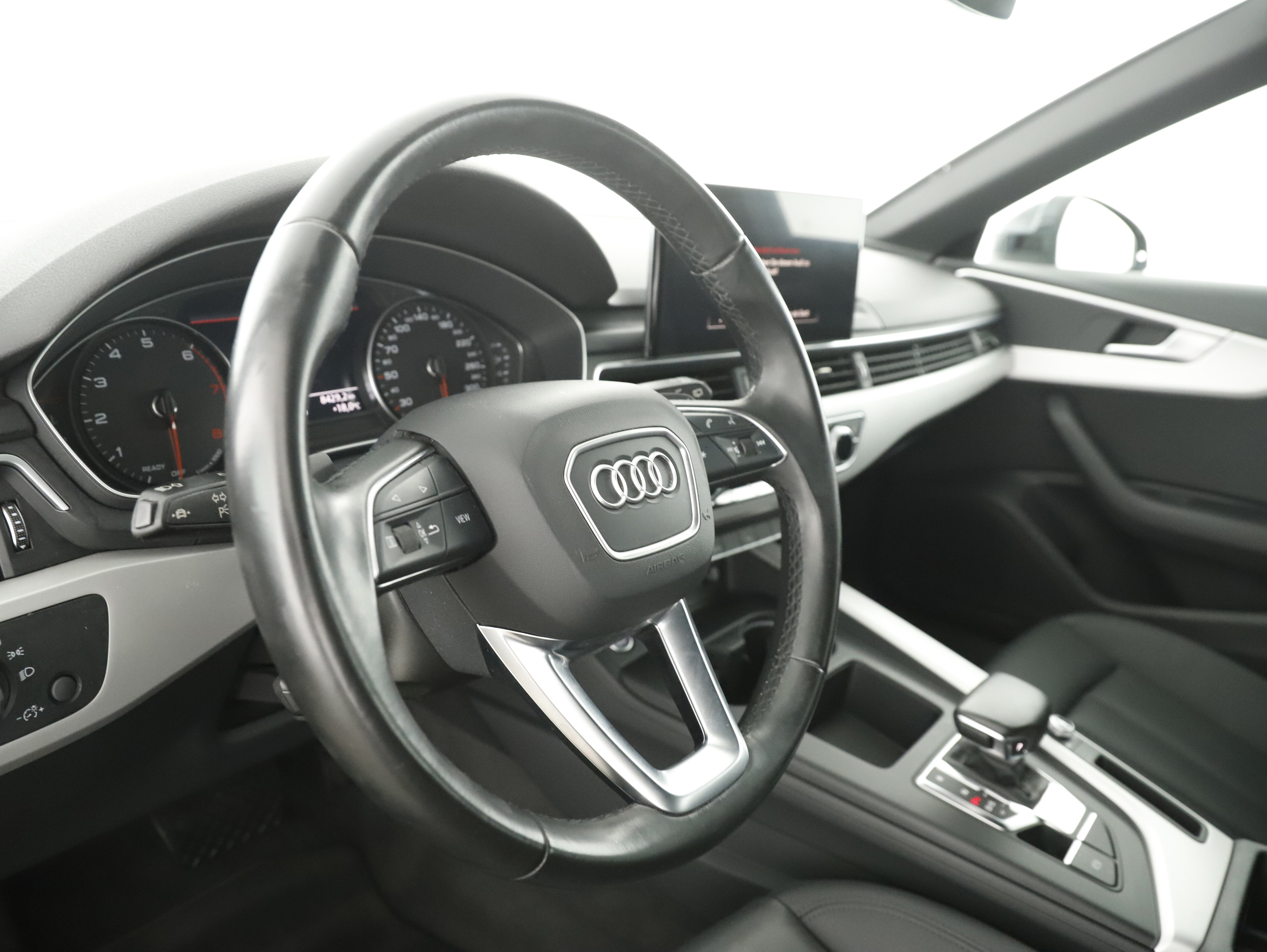 Audi A4 Avant 35 2.0 TFSI advanced | Bild 6 von 31