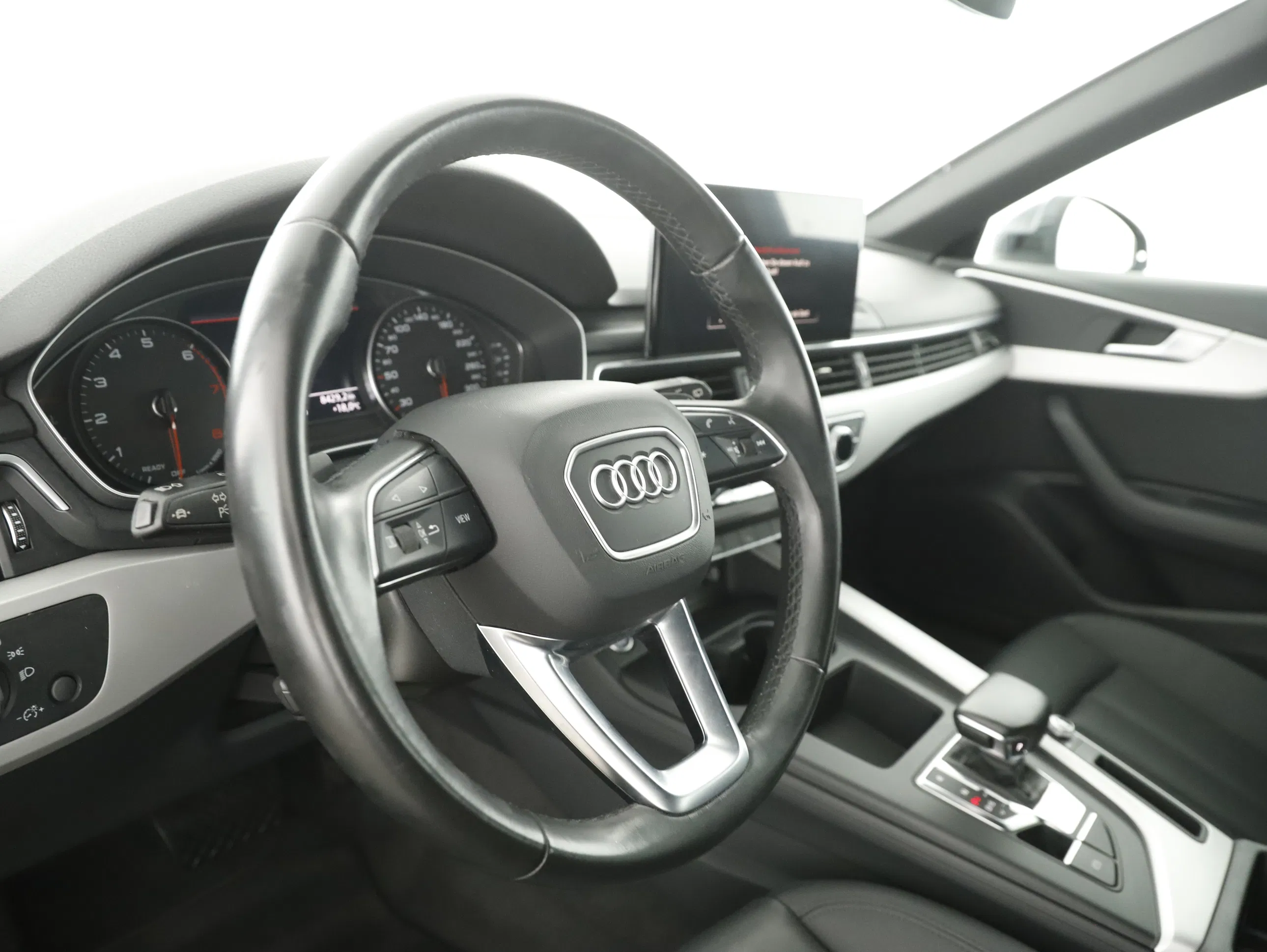 Audi A4 Avant 35 2.0 TFSI advanced | Bild 6 von 31