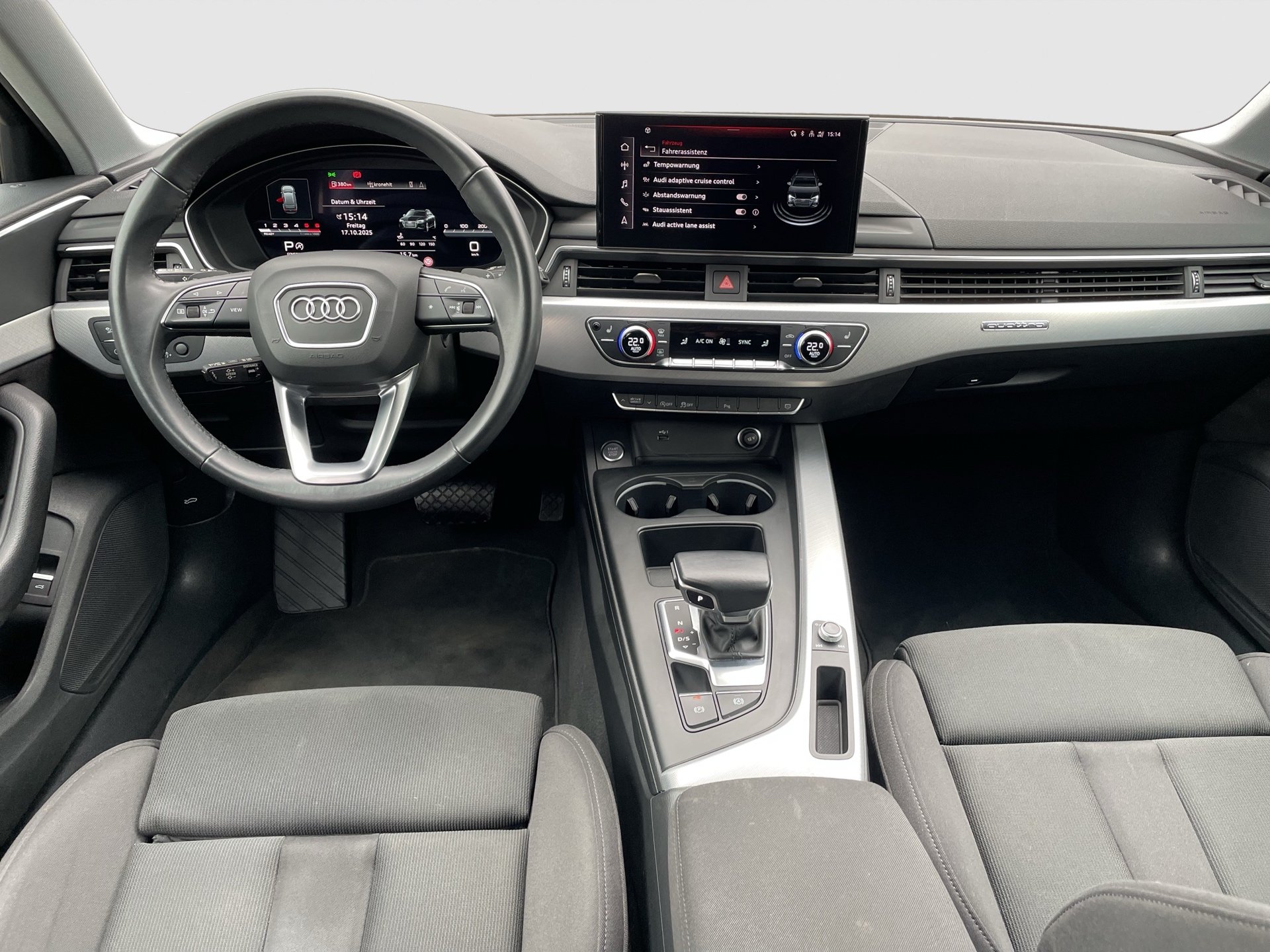 Audi A4 Avant 40 2.0 TDI quattro advanced | Bild 12 von 27
