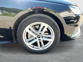Audi A4 Avant 40 2.0 TDI quattro advanced | Thumbnail 7 von 27