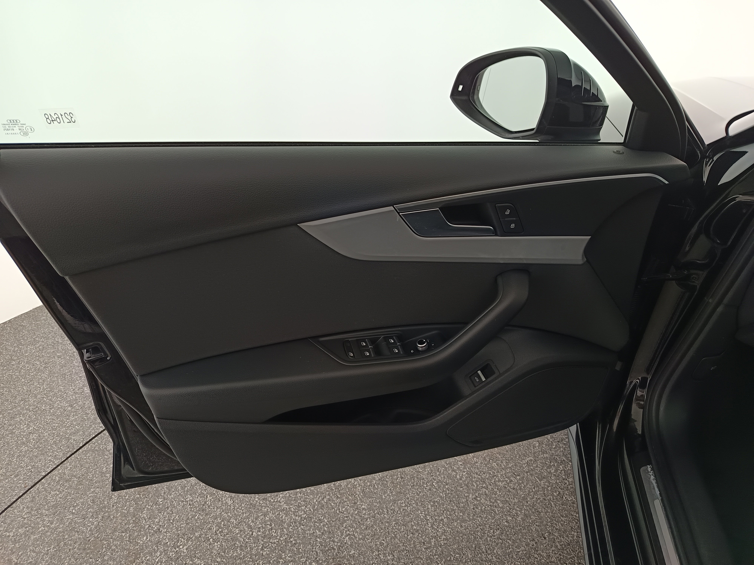 Audi A4 Avant 40 2.0 TDI advanced | Bild 11 von 31