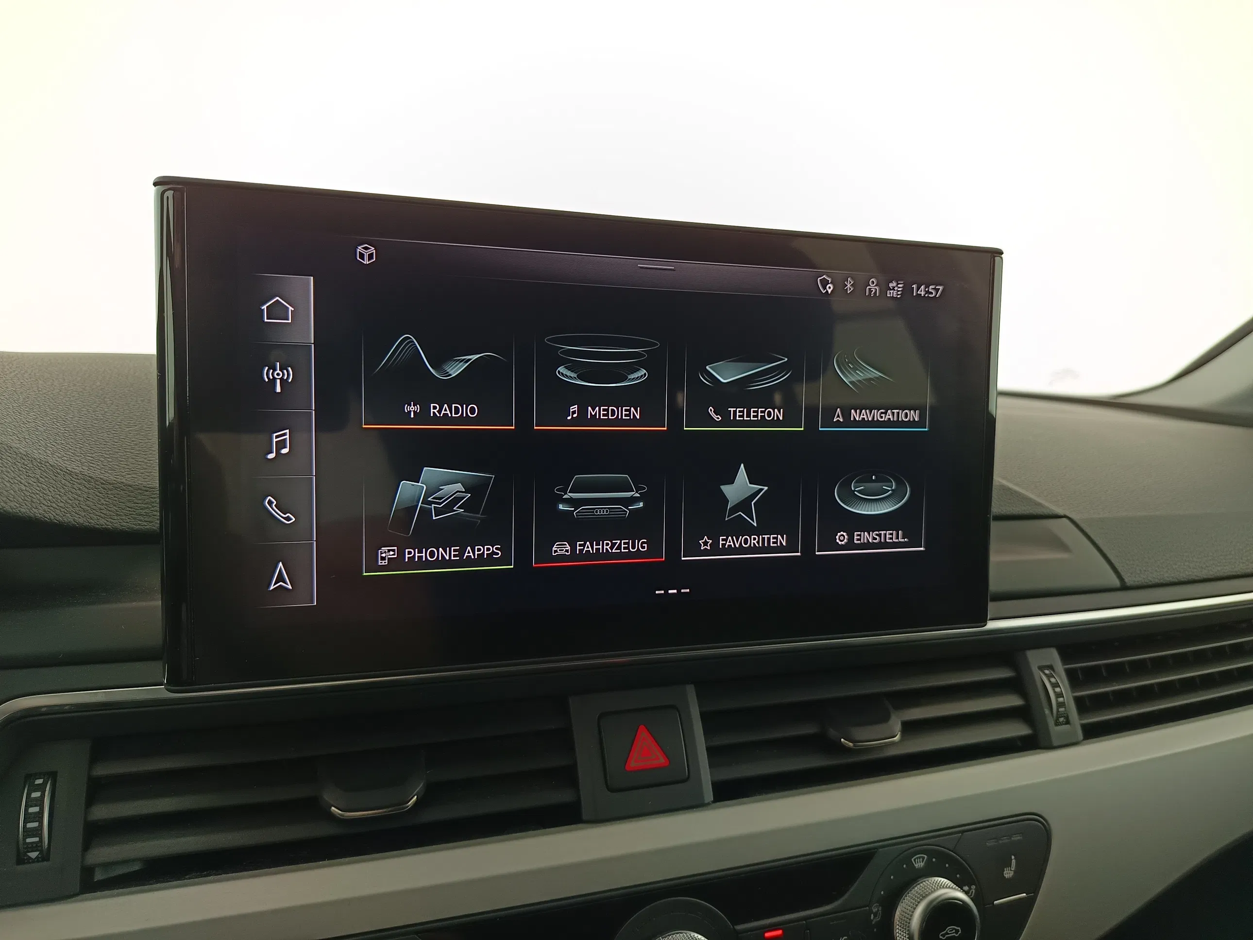 Audi A4 Avant 40 2.0 TDI advanced | Bild 20 von 31