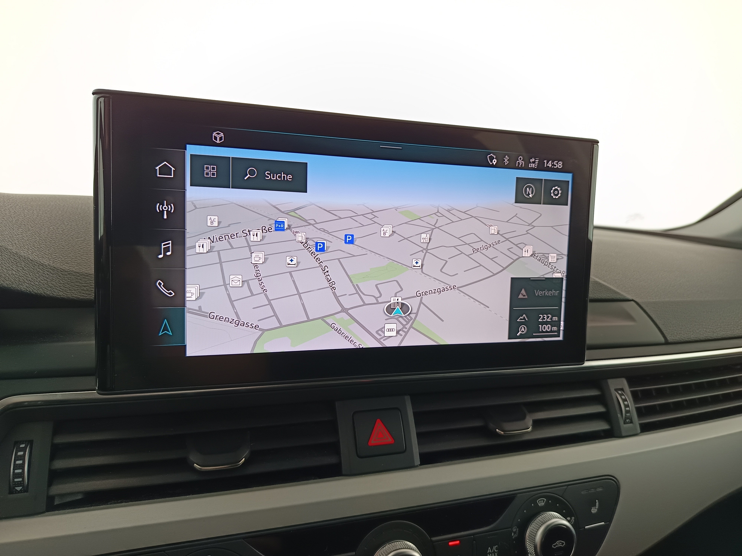 Audi A4 Avant 40 2.0 TDI advanced | Bild 27 von 31