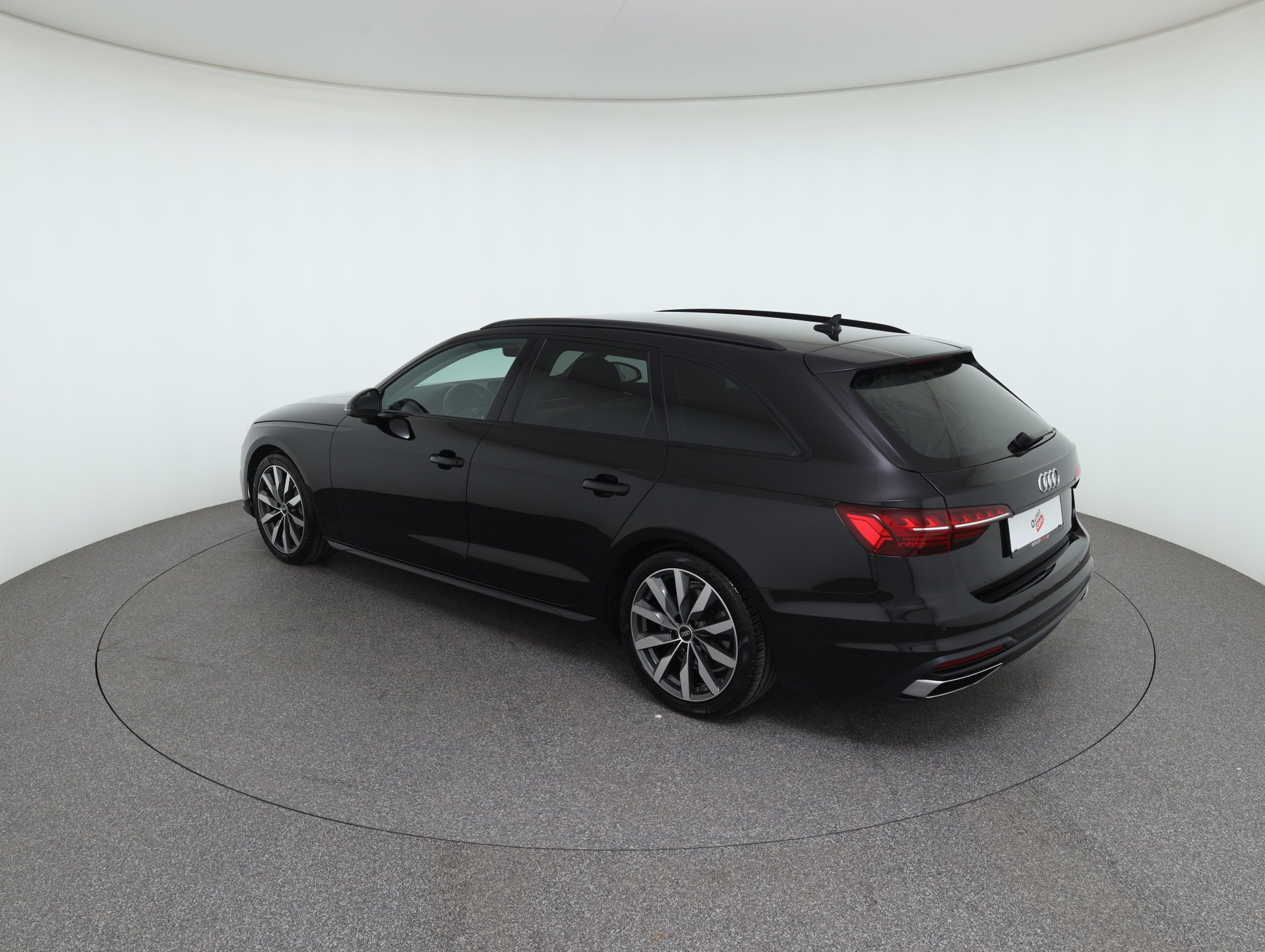 Audi A4 Avant 40 2.0 TDI advanced | Bild 8 von 31