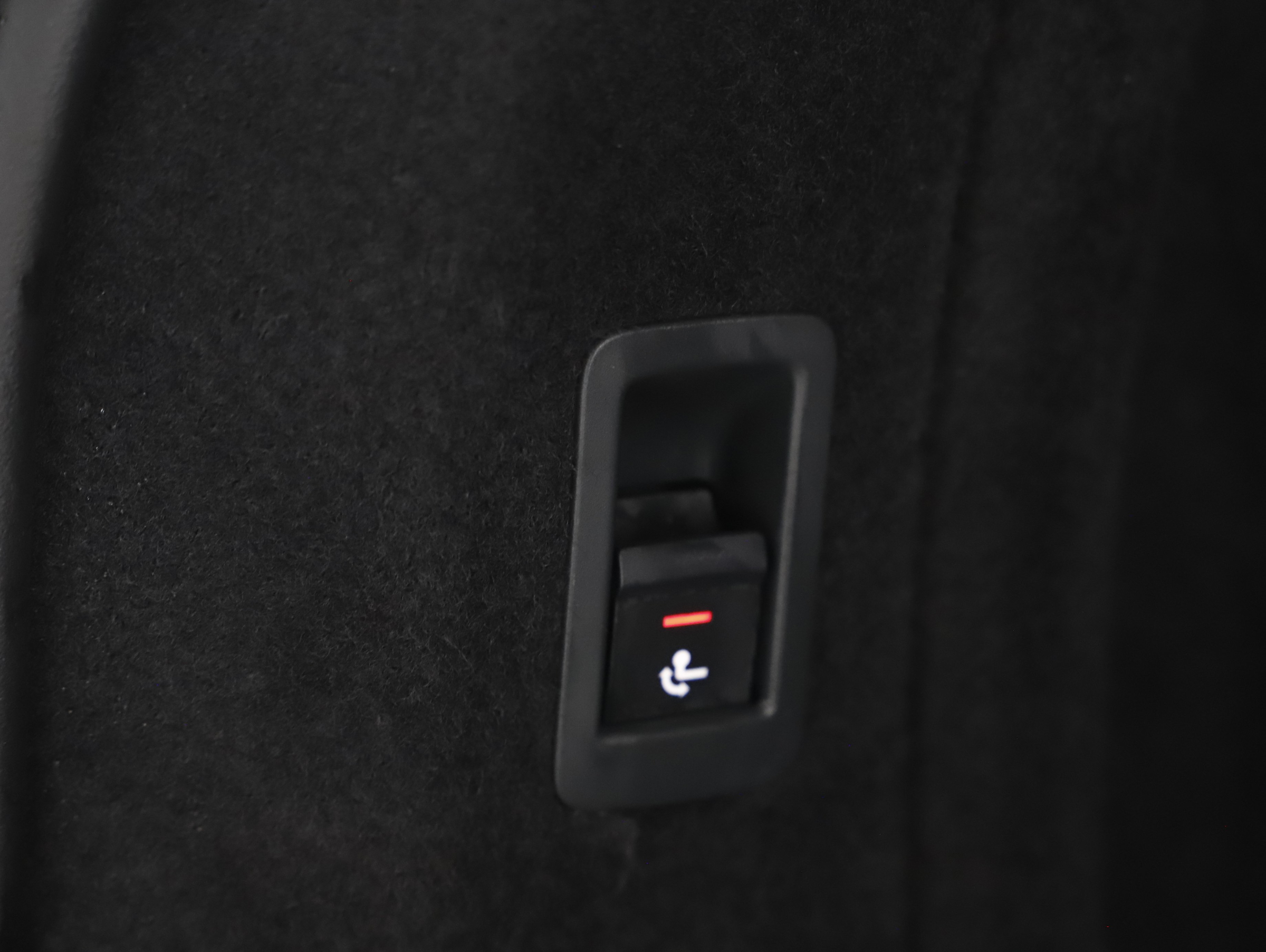 Audi A4 Avant 50 3.0 TDI quattro S-Line | Bild 13 von 31