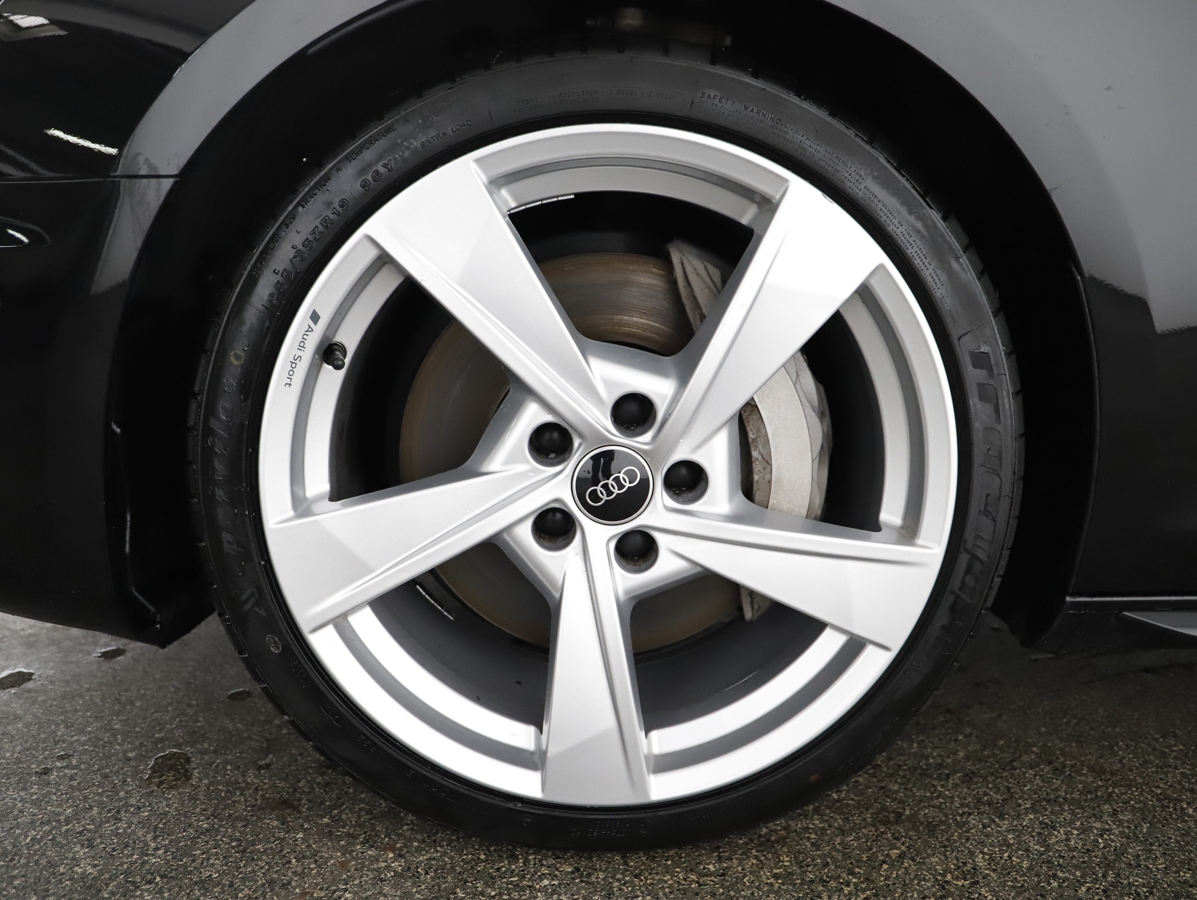 Audi A4 Avant 50 3.0 TDI quattro S-Line | Bild 30 von 31