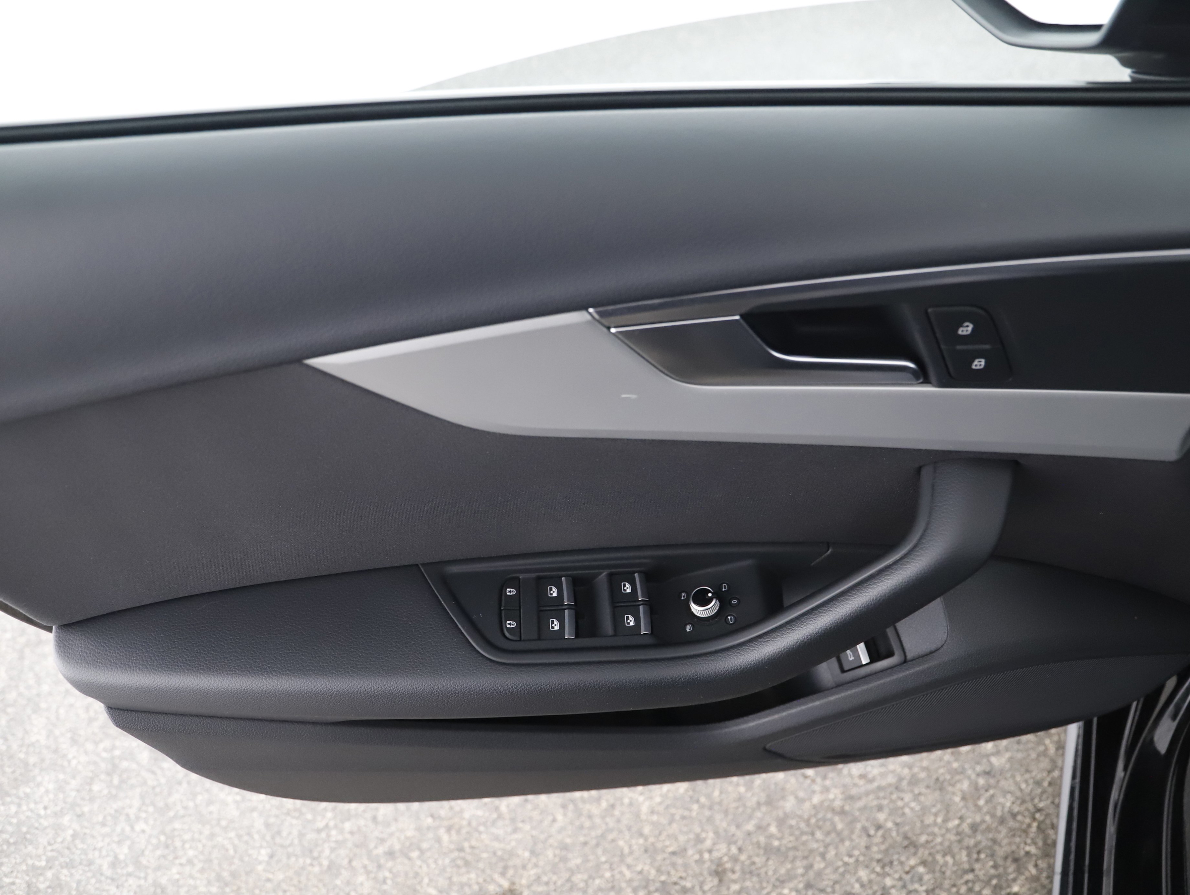 Audi A4 Avant 50 3.0 TDI quattro S-Line | Bild 5 von 31