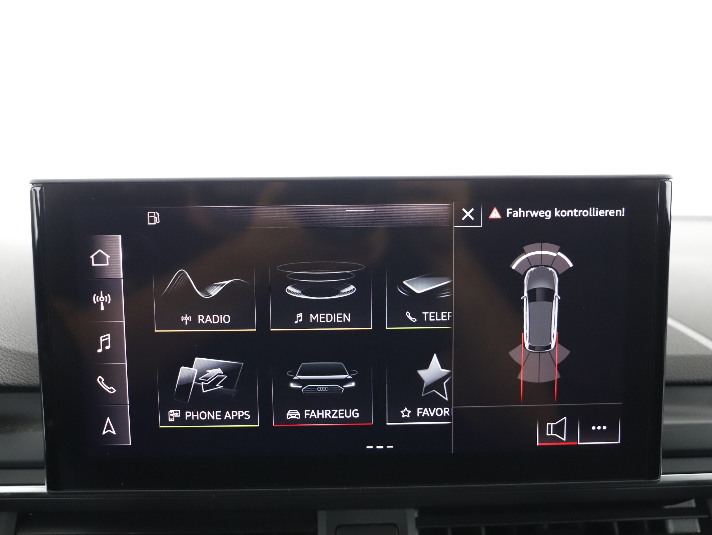 Audi A4 Avant 35 2.0 TFSI | Bild 13 von 19