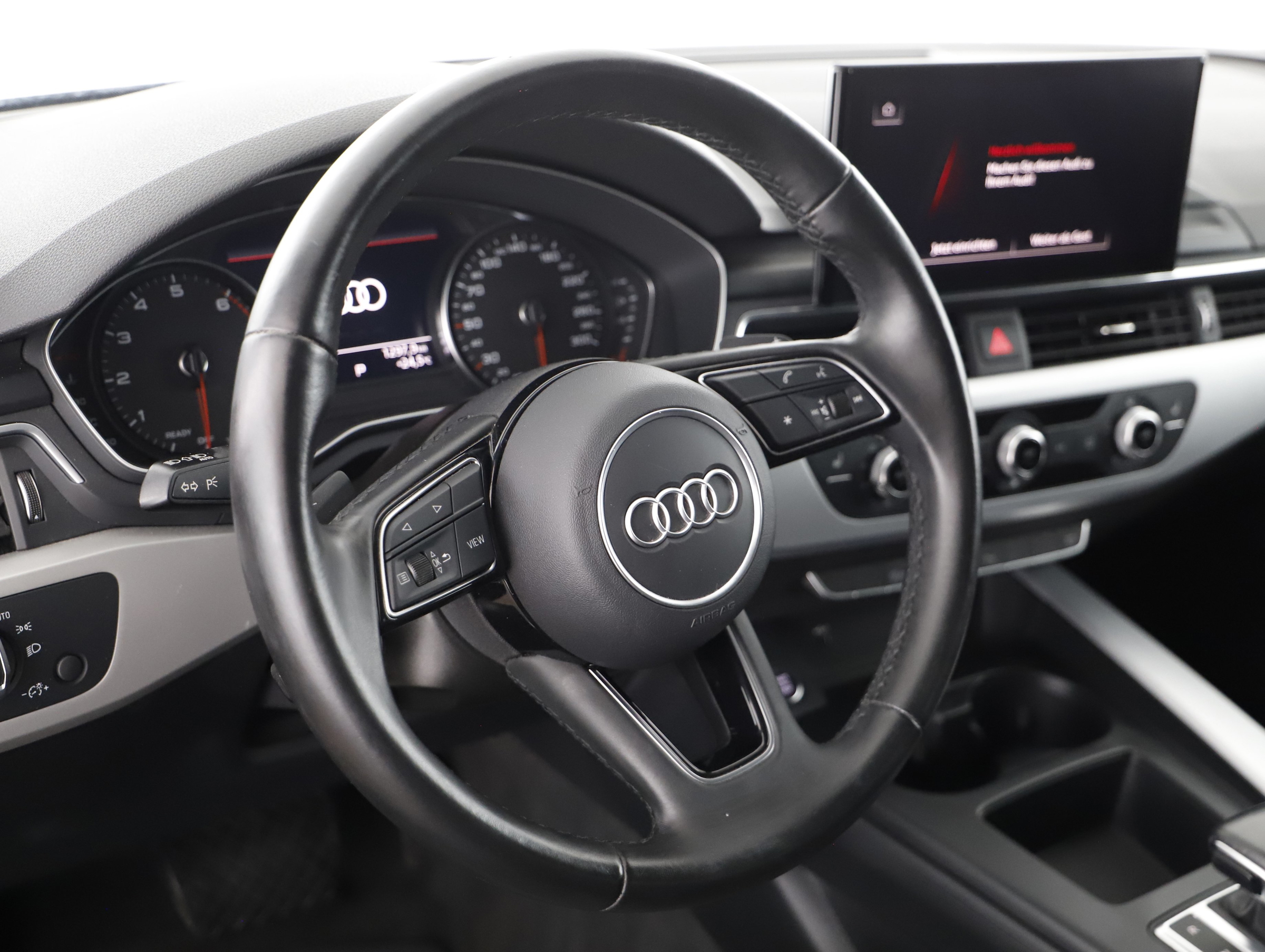 Audi A4 Avant 35 2.0 TFSI | Bild 8 von 19