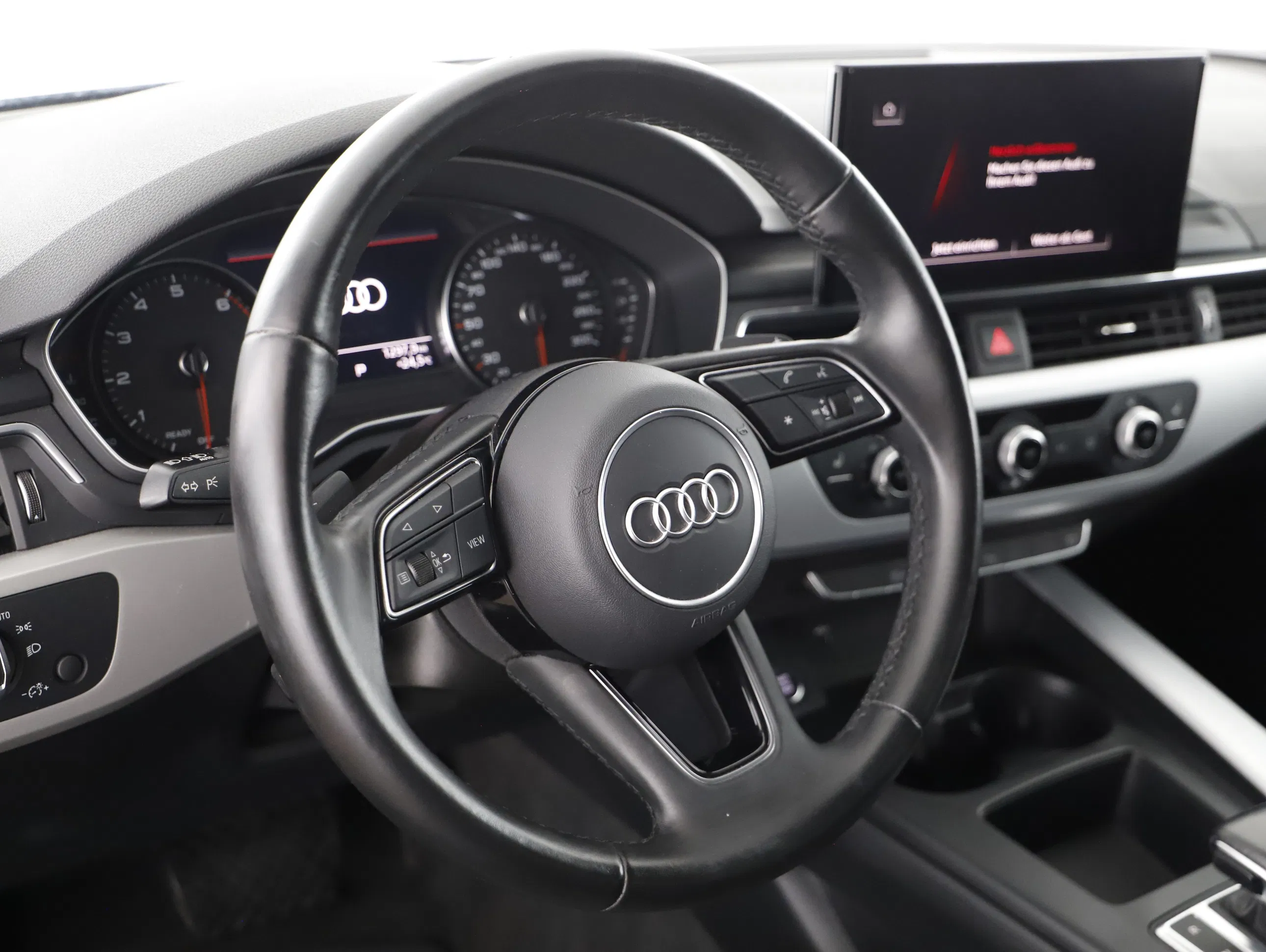 Audi A4 Avant 35 2.0 TFSI | Bild 8 von 19