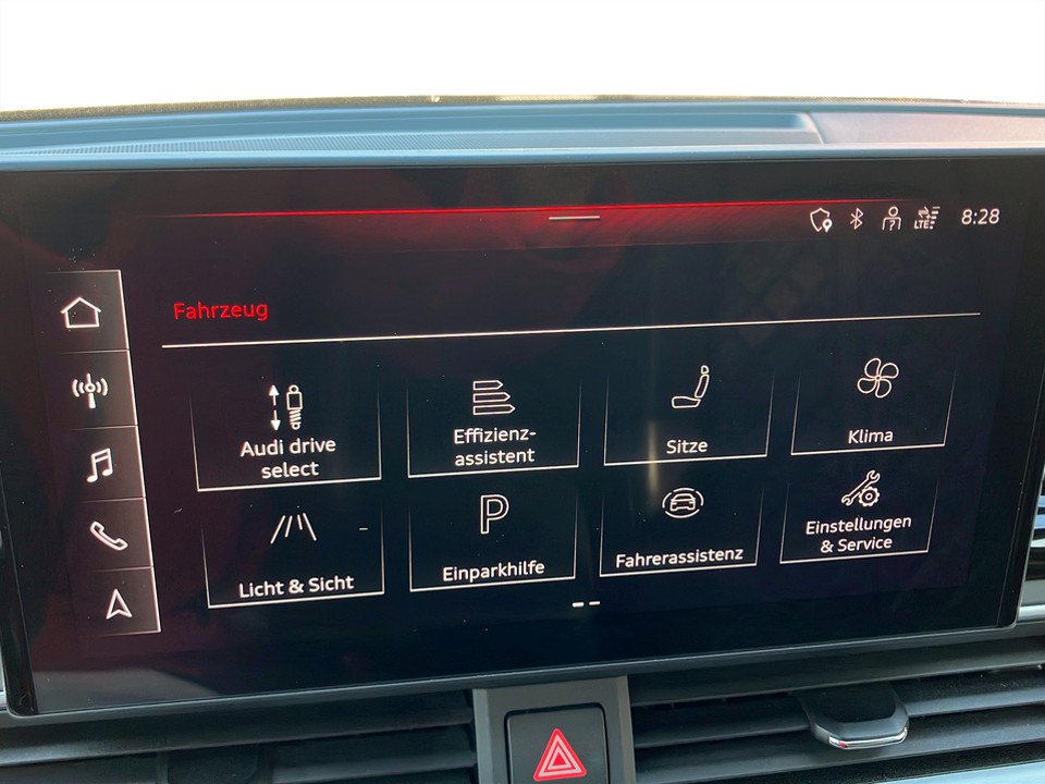 Audi A4 Avant 40 2.0 TDI quattro S-Line | Bild 17 von 25