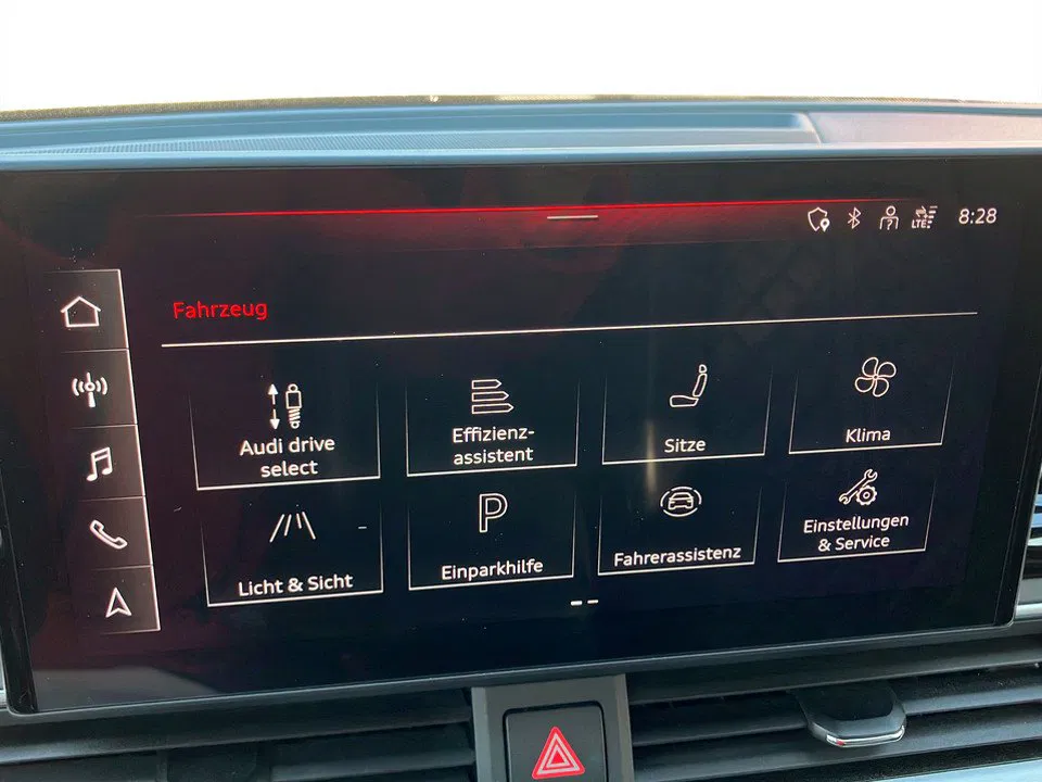 Audi A4 Avant 40 2.0 TDI quattro S-Line | Bild 17 von 25