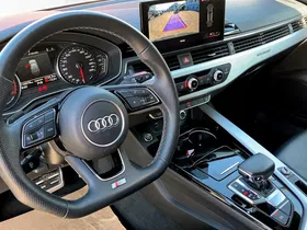 Audi A4 Avant 40 2.0 TDI quattro S-Line | Thumbnail 12 von 25