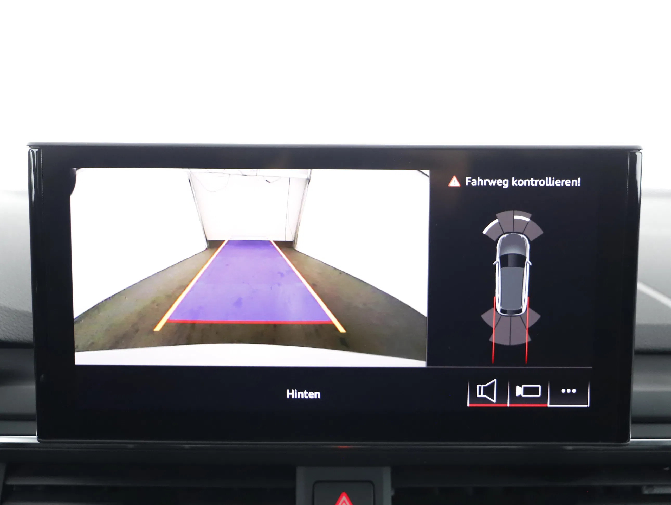 Audi A4 Avant 35 TDI adv. Aut. | Bild 13 von 21