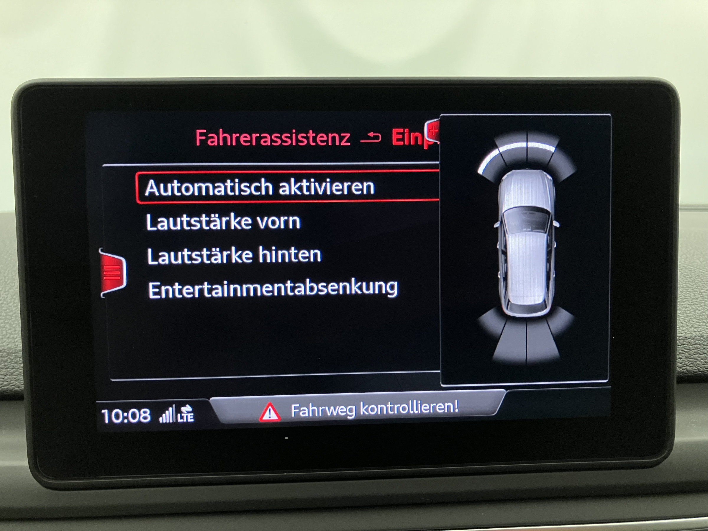 Audi A4 Avant 35 TDI | Bild 23 von 30