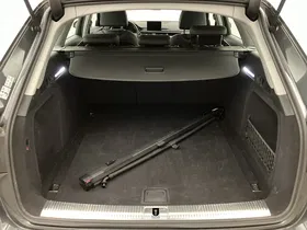 Audi A4 Avant 35 TDI | Thumbnail 27 von 30