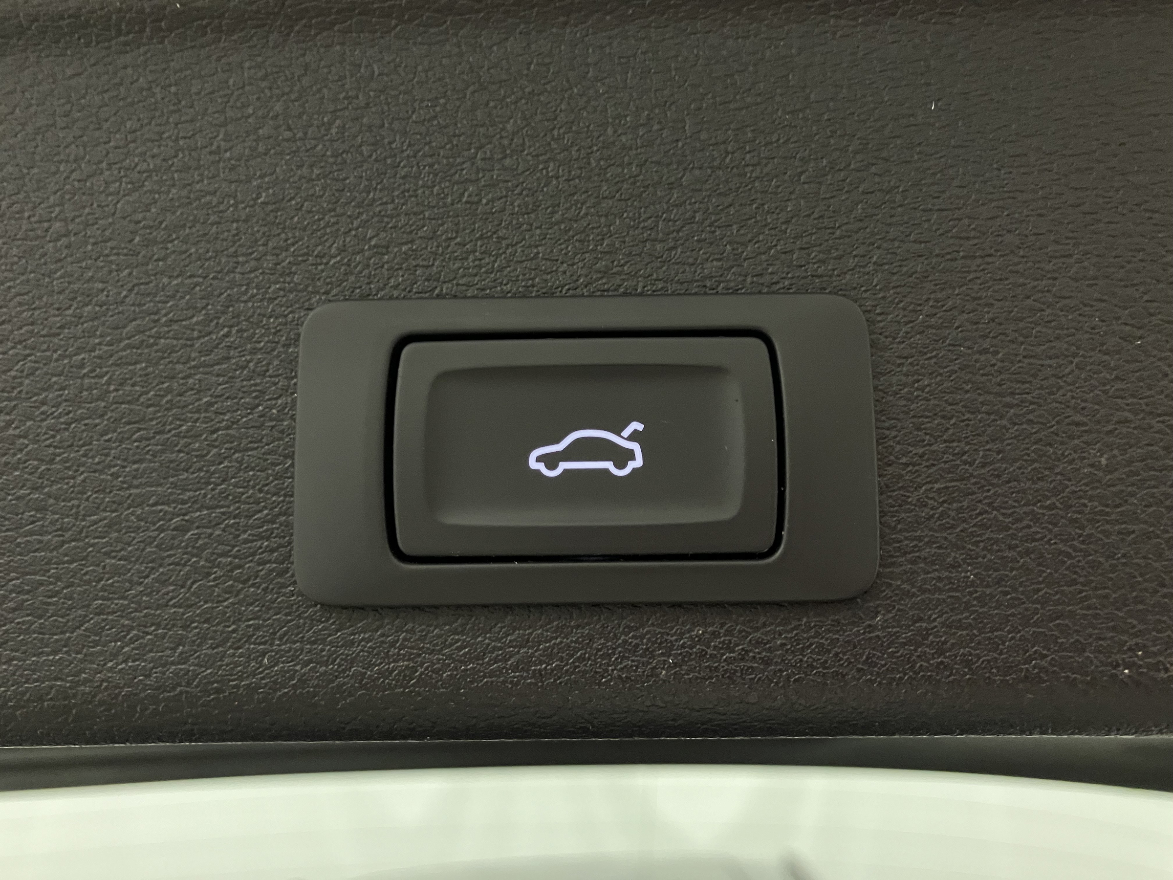 Audi A4 Avant 35 TDI | Bild 28 von 30