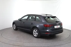 Audi A4 Avant 35 TDI | Thumbnail 7 von 30