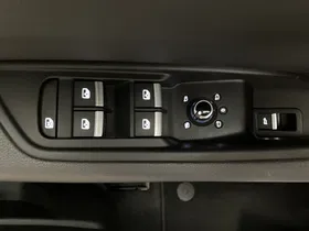 Audi A4 Avant 35 TDI | Thumbnail 9 von 30