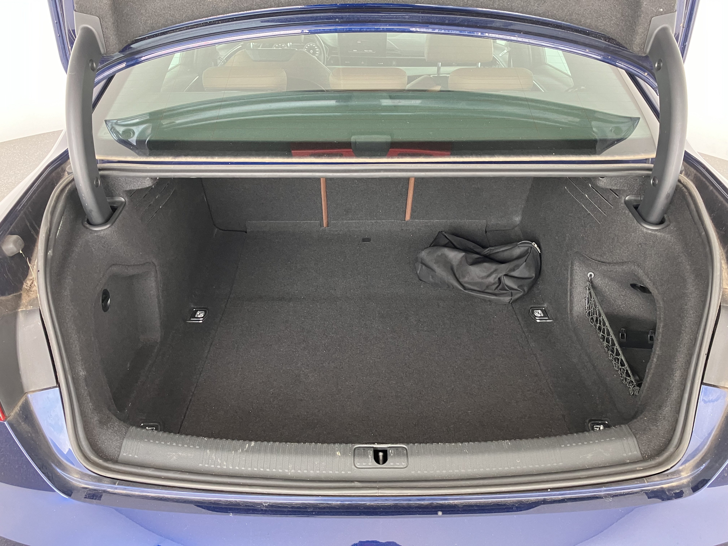 Audi A4 35 2.0 TFSI S-Line | Bild 15 von 31