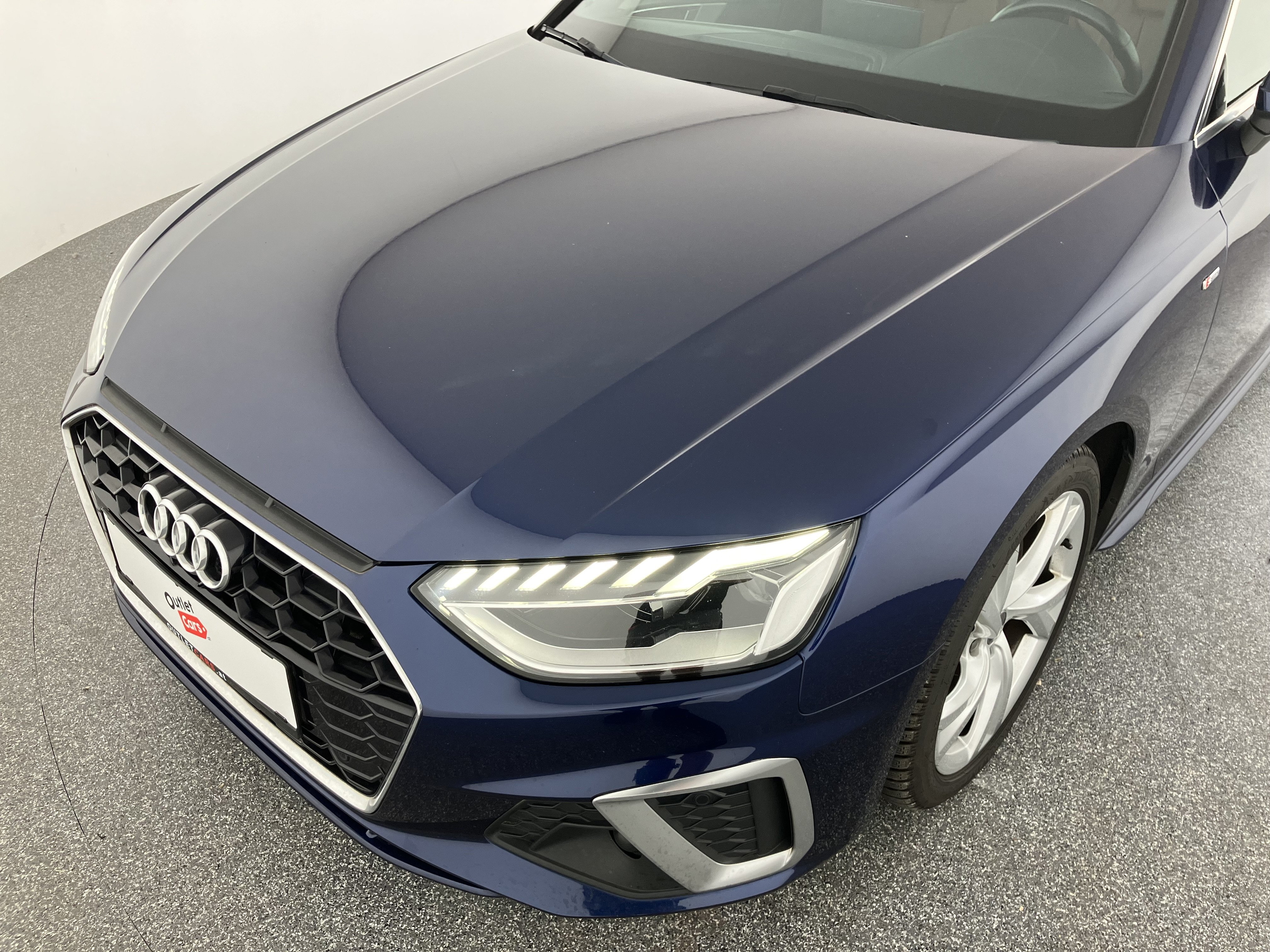 Audi A4 35 2.0 TFSI S-Line | Bild 18 von 31