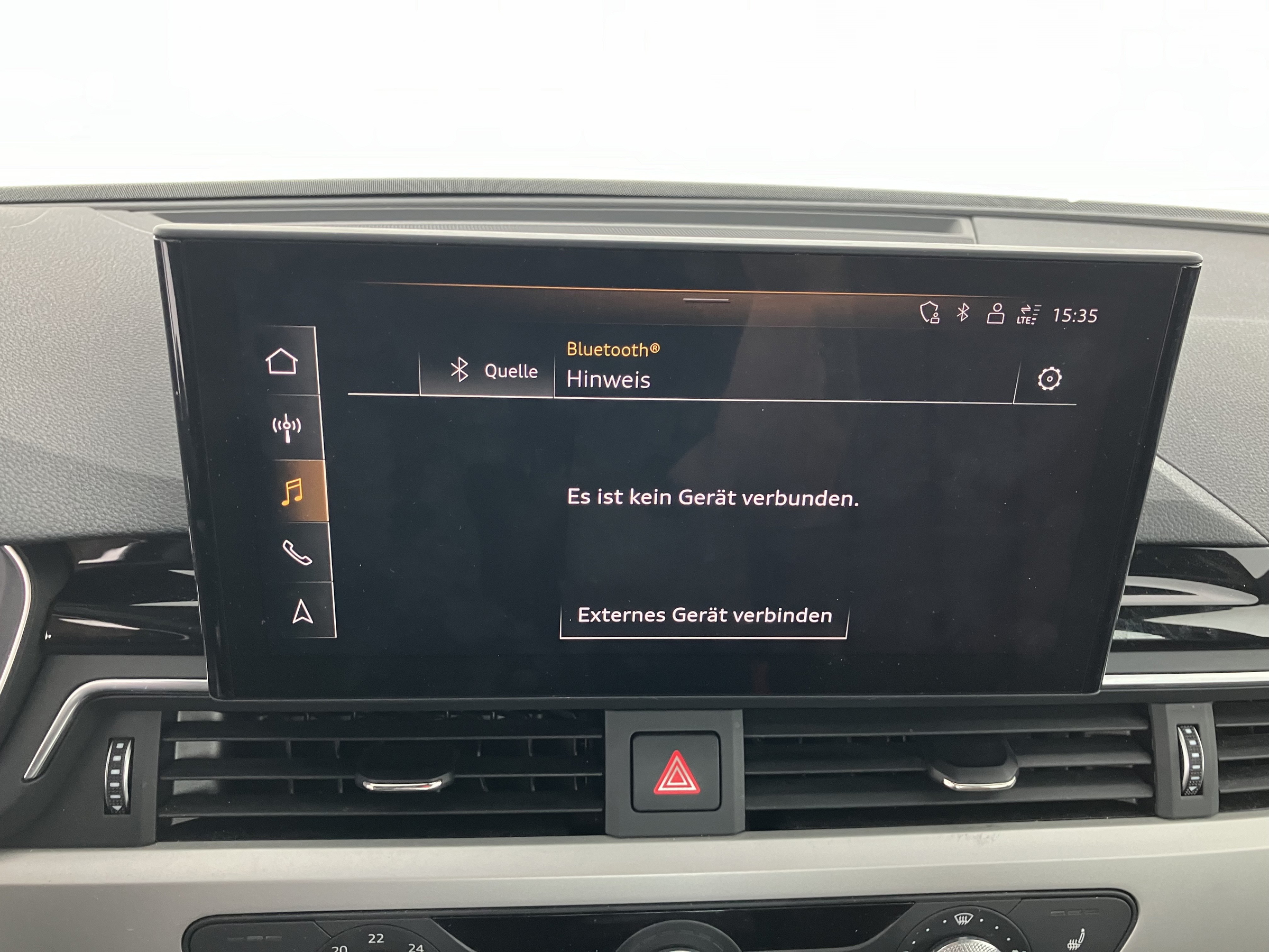 Audi A4 35 2.0 TFSI S-Line | Bild 10 von 31